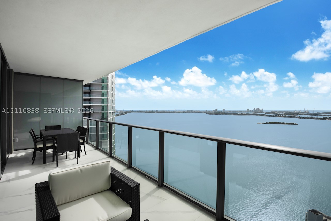 650 NE 32nd St #3504, Miami FL 33137