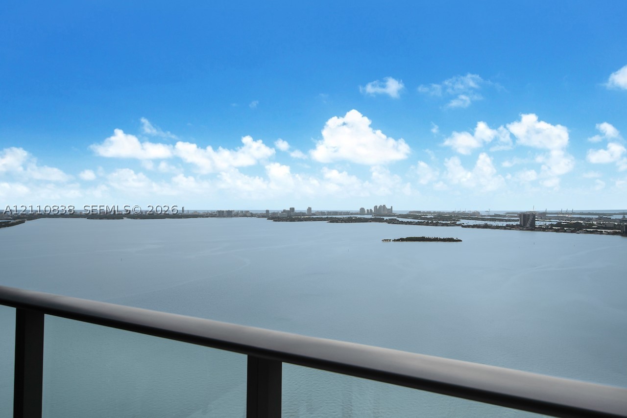 650 NE 32nd St #3504, Miami FL 33137