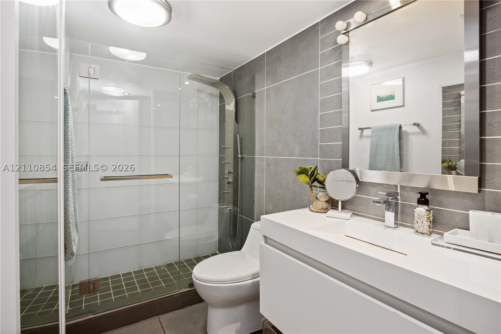 80 S Shore Dr #205, Miami Beach FL 33141