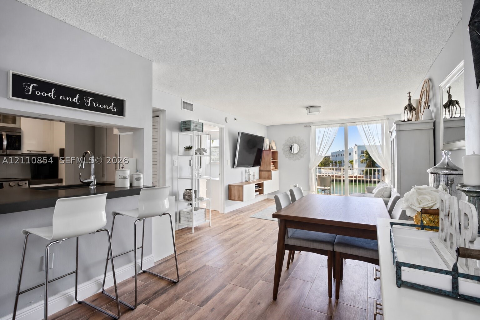 80 S Shore Dr #205, Miami Beach FL 33141
