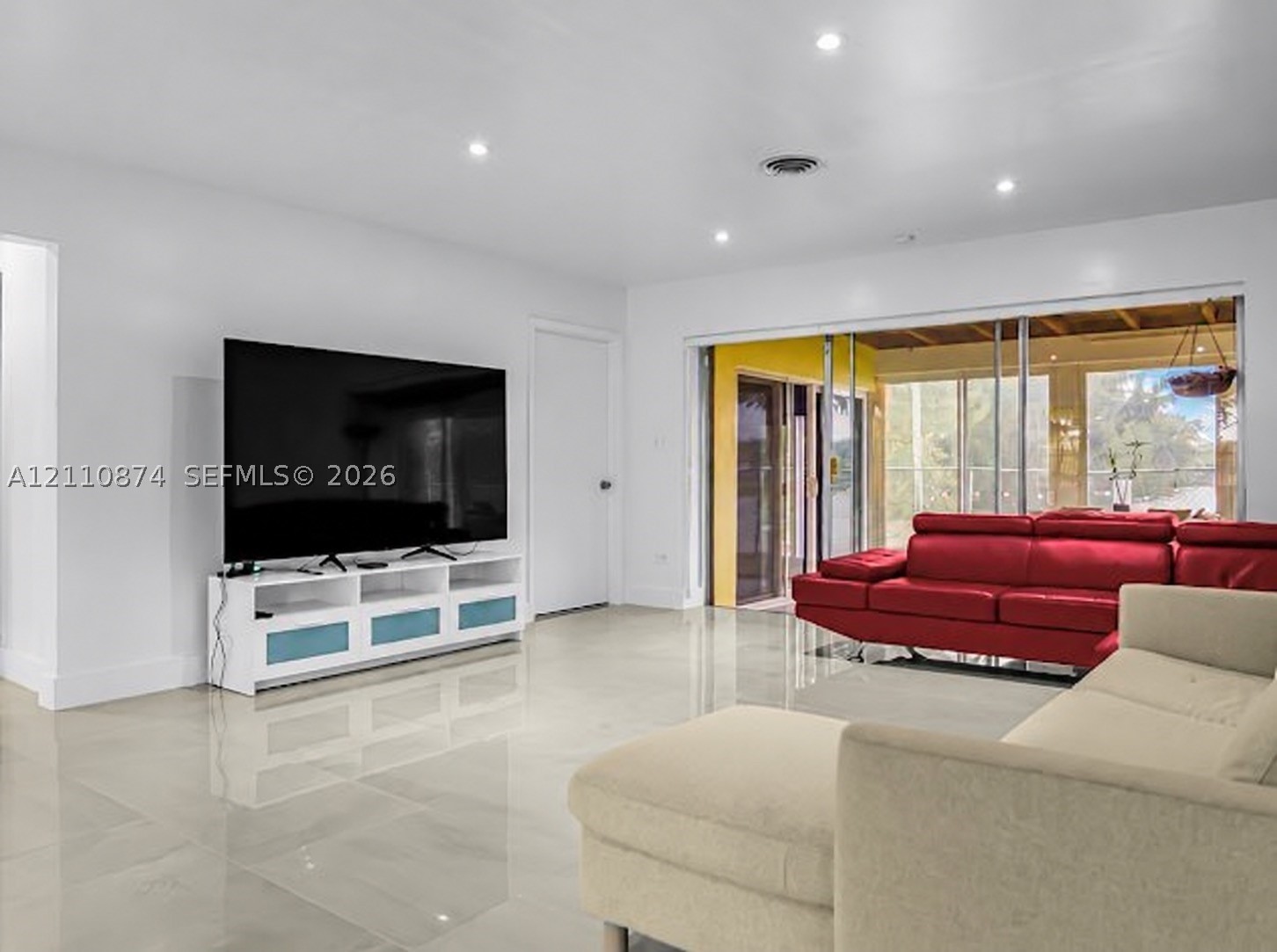 7320 SW 56th St, Miami FL 33143