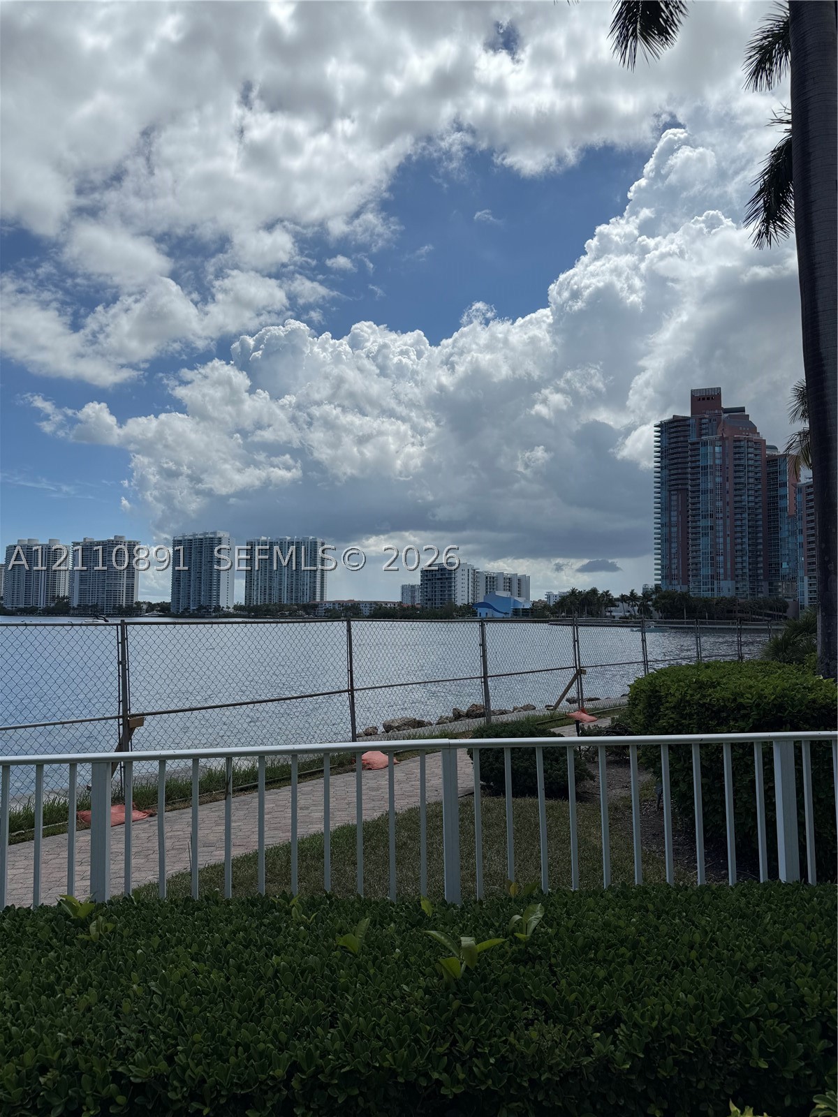 3600 Mystic Pointe Dr #1611, Aventura FL 33180
