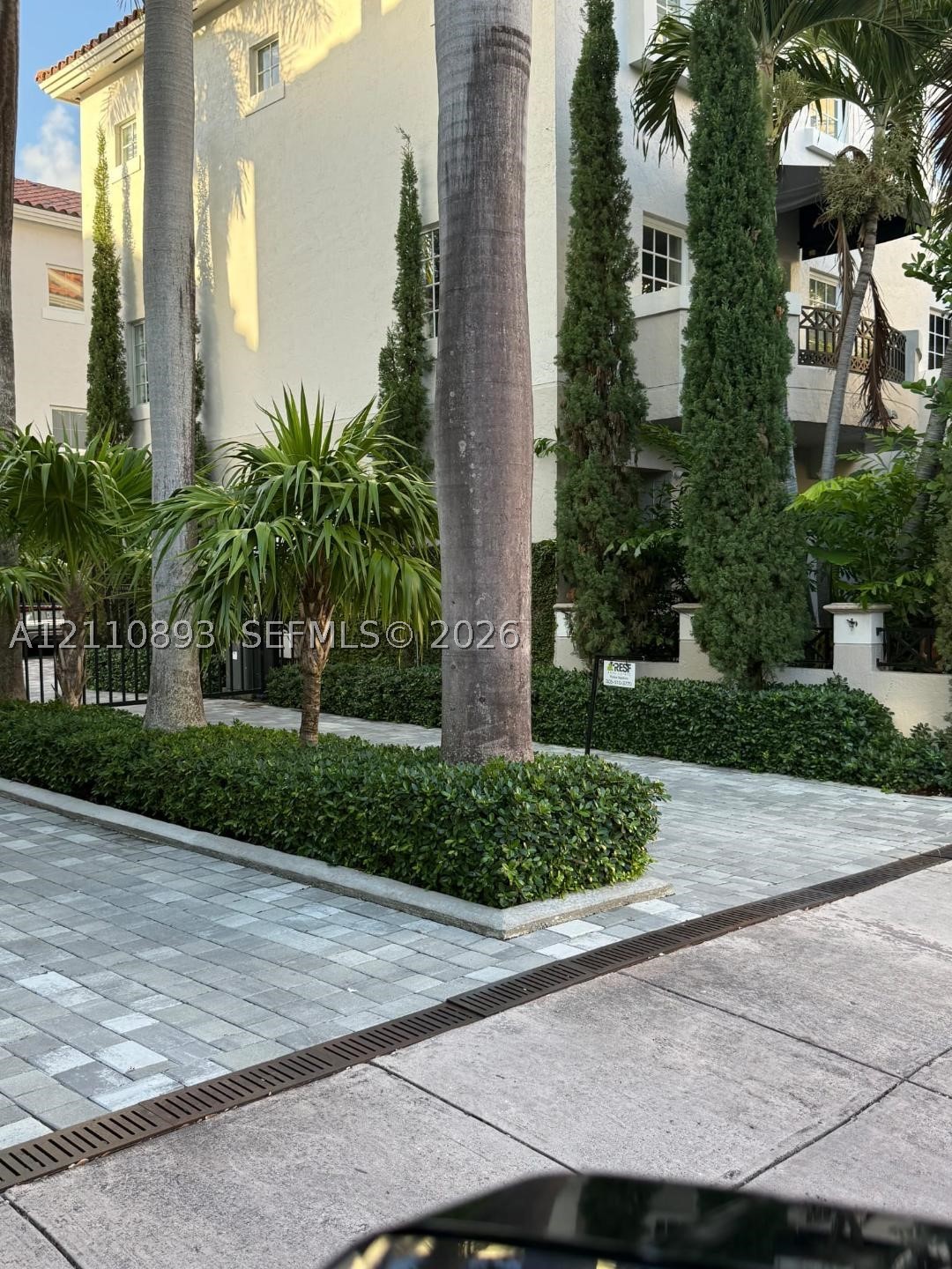 261 Navarre Ave #C-8, Coral Gables FL 33134