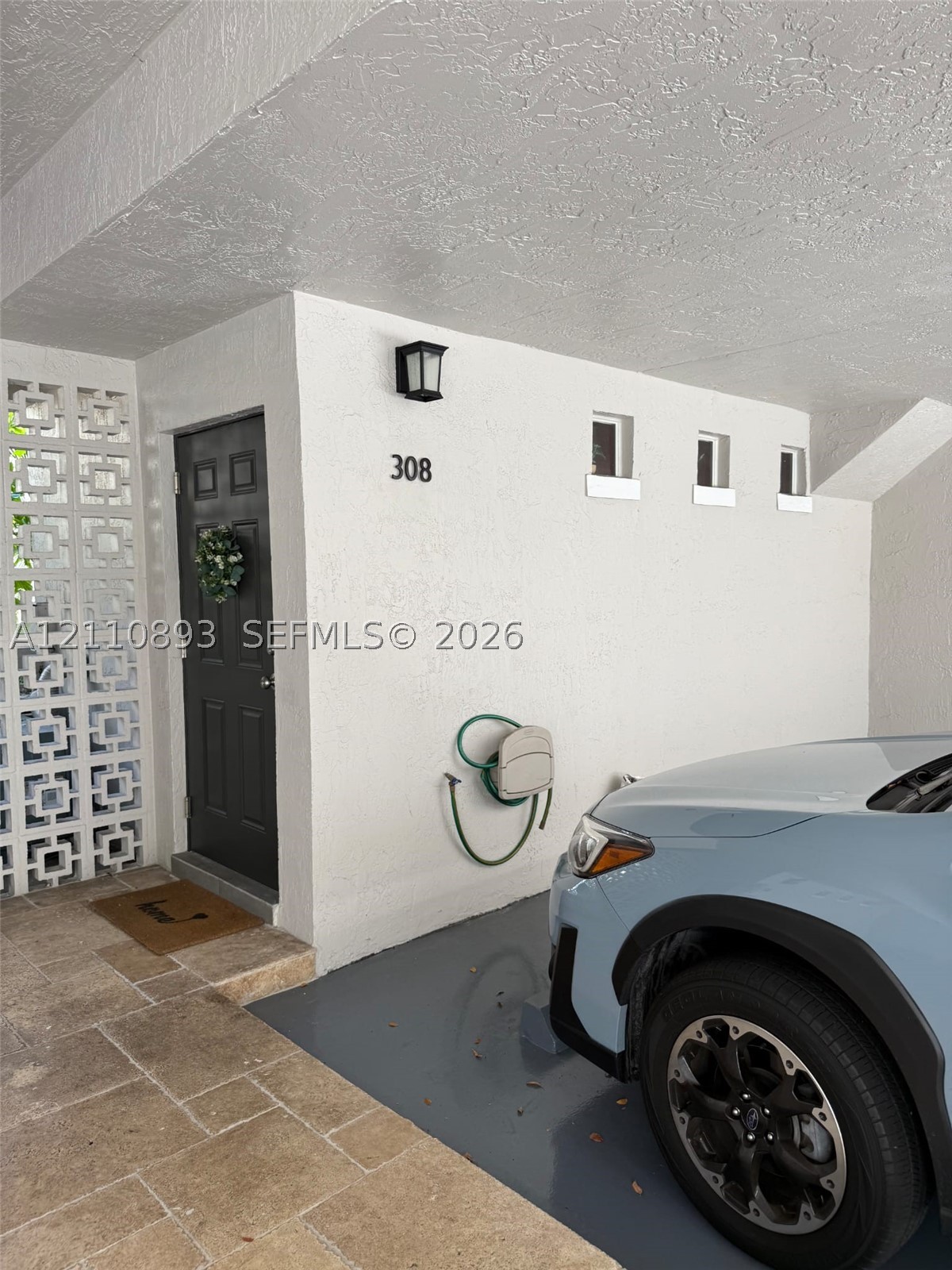 261 Navarre Ave #C-8, Coral Gables FL 33134