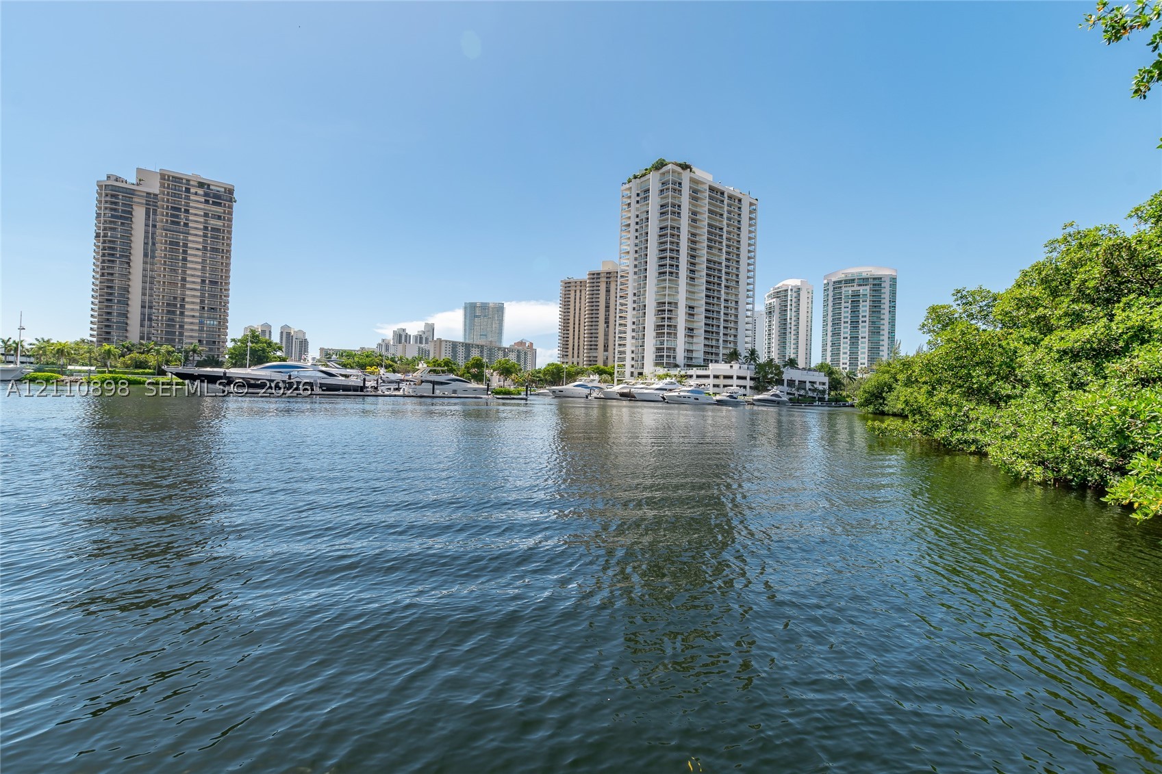 19655 E Country Club Dr #6207, Aventura FL 33180