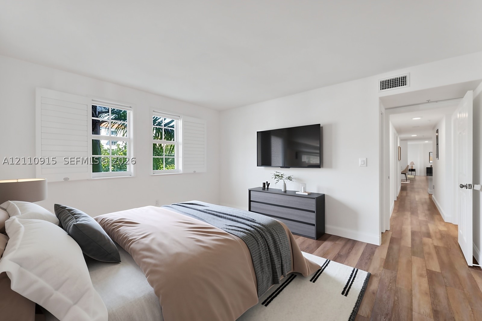 323 Navarre Ave #202, Coral Gables FL 33134