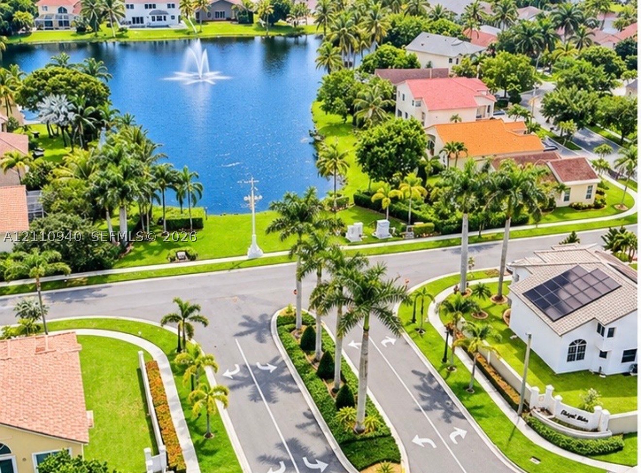18438 NW 9th St #18438, Pembroke Pines FL 33029