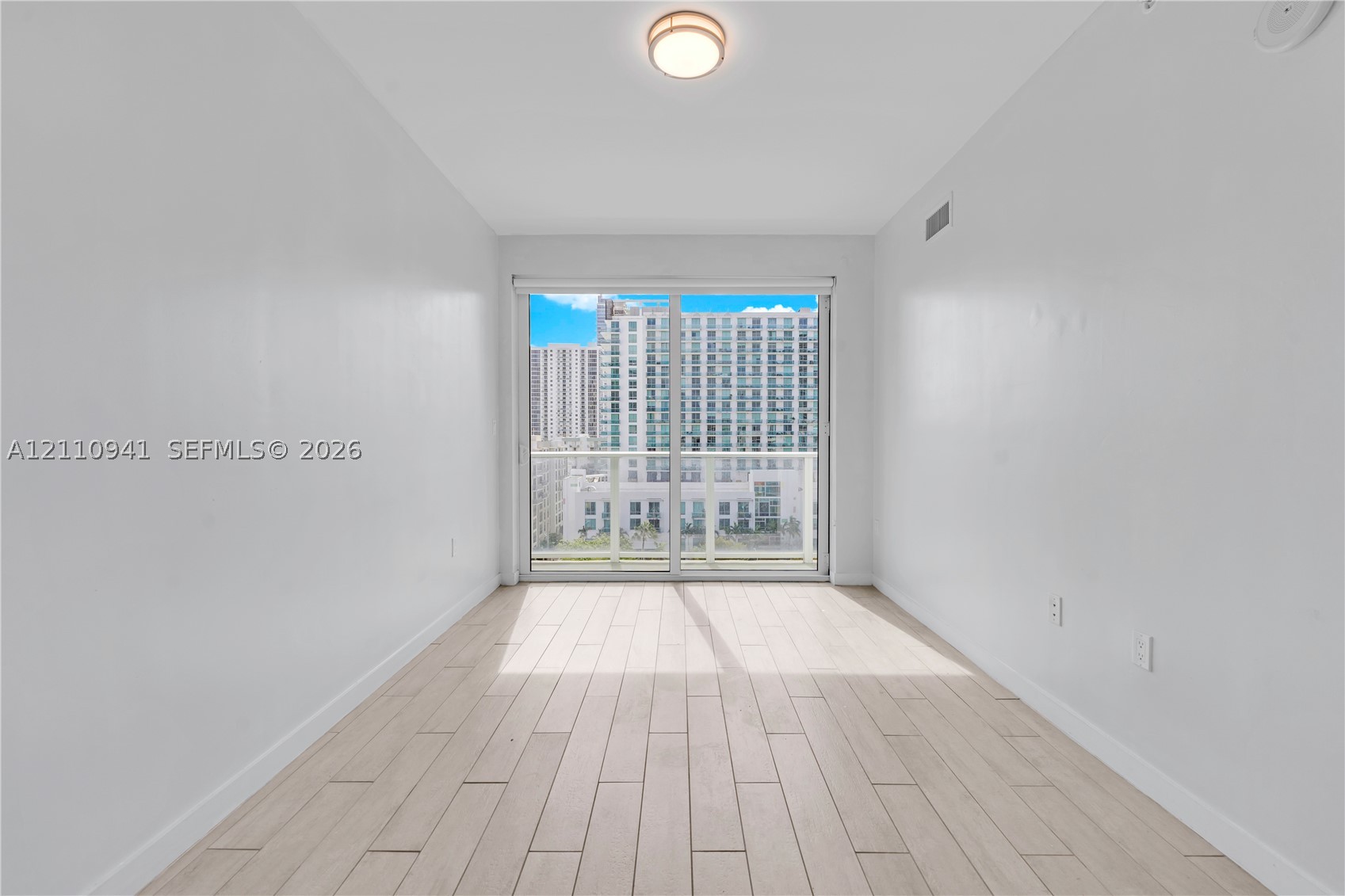 321 NE 26th St #907, Miami FL 33137
