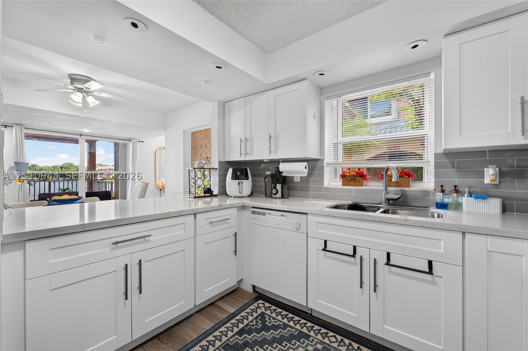 3271 NW 44th St #5, Oakland Park FL 33309