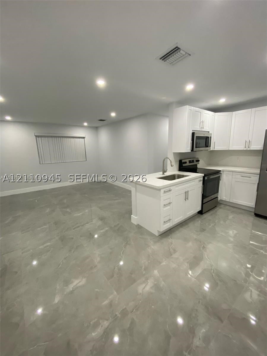 3501 SW 89th Ct #3501, Miami FL 33165