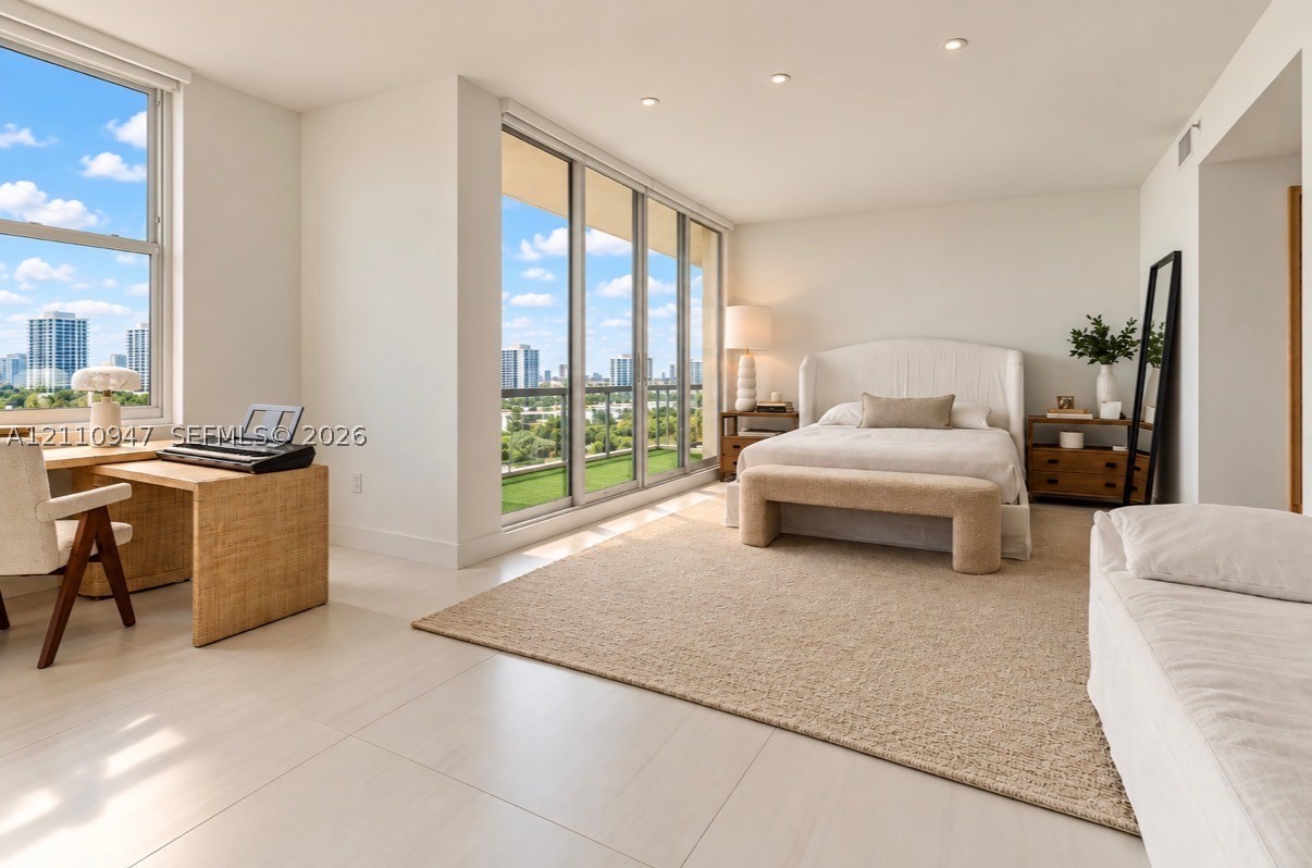 1900 Sunset Harbour Dr #PH05, Miami Beach FL 33139