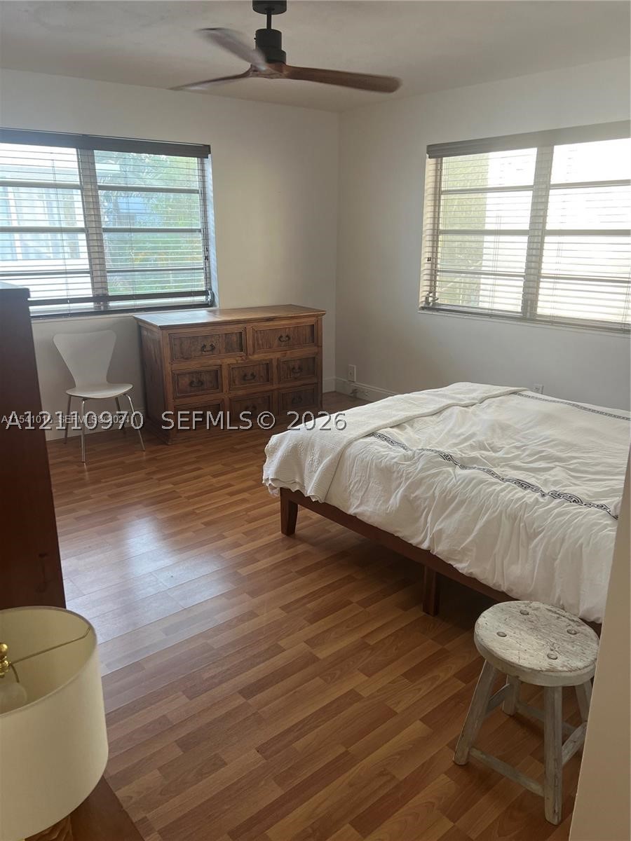2858 Pine Tree Dr #8, Miami Beach FL 33140