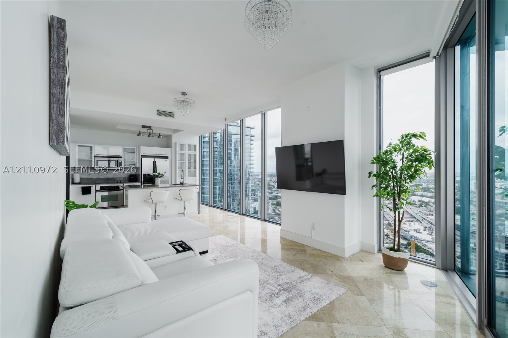 888 Biscayne Blvd #4712, Miami FL 33132