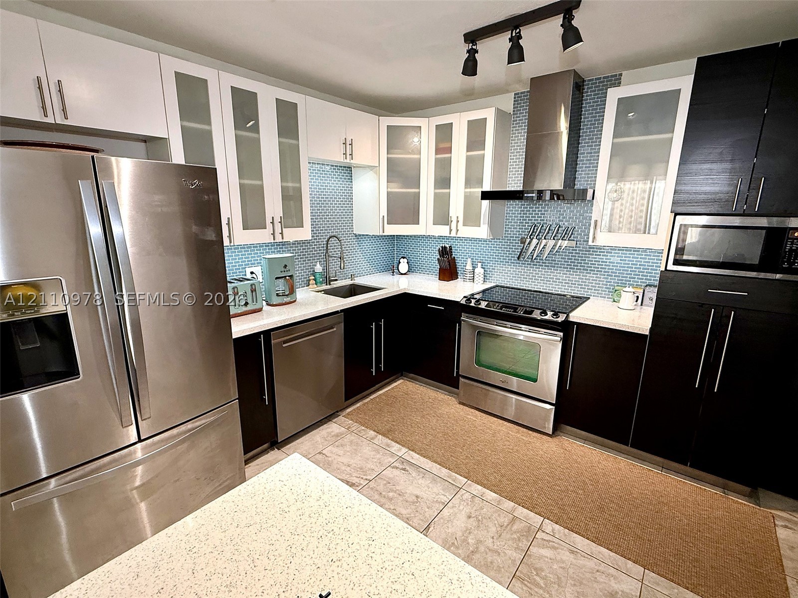 900 Bay Dr #225, Miami Beach FL 33141