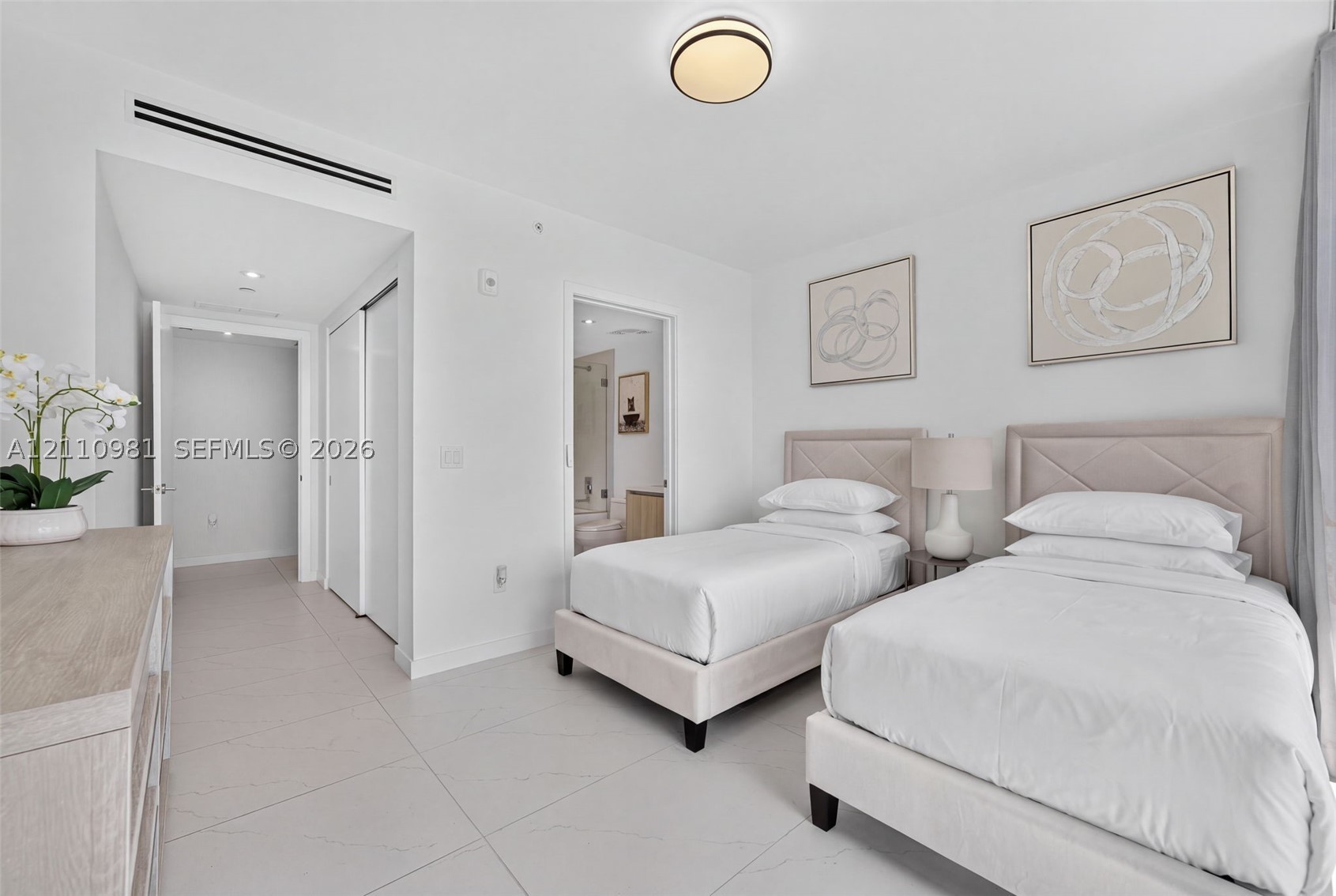 9901 W Bay Harbor Dr #401, Bay Harbor Islands FL 33154