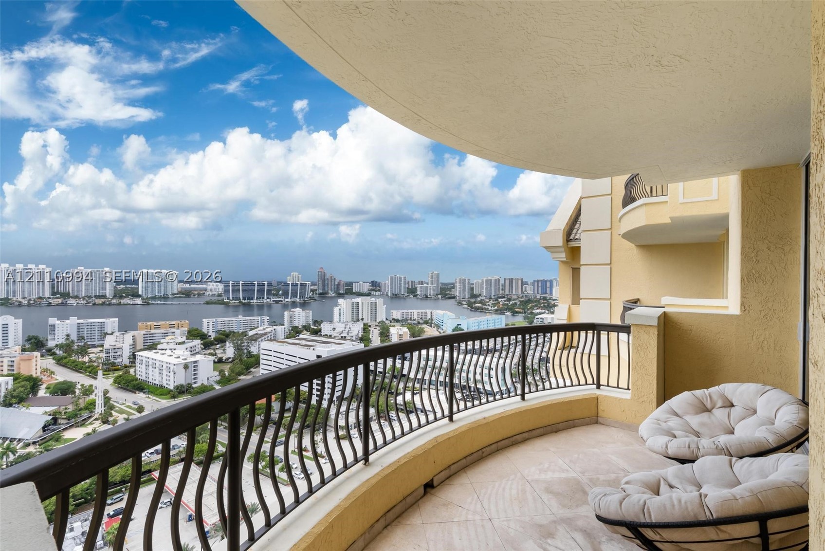 17875 Collins Ave #2405, Sunny Isles Beach FL 33160