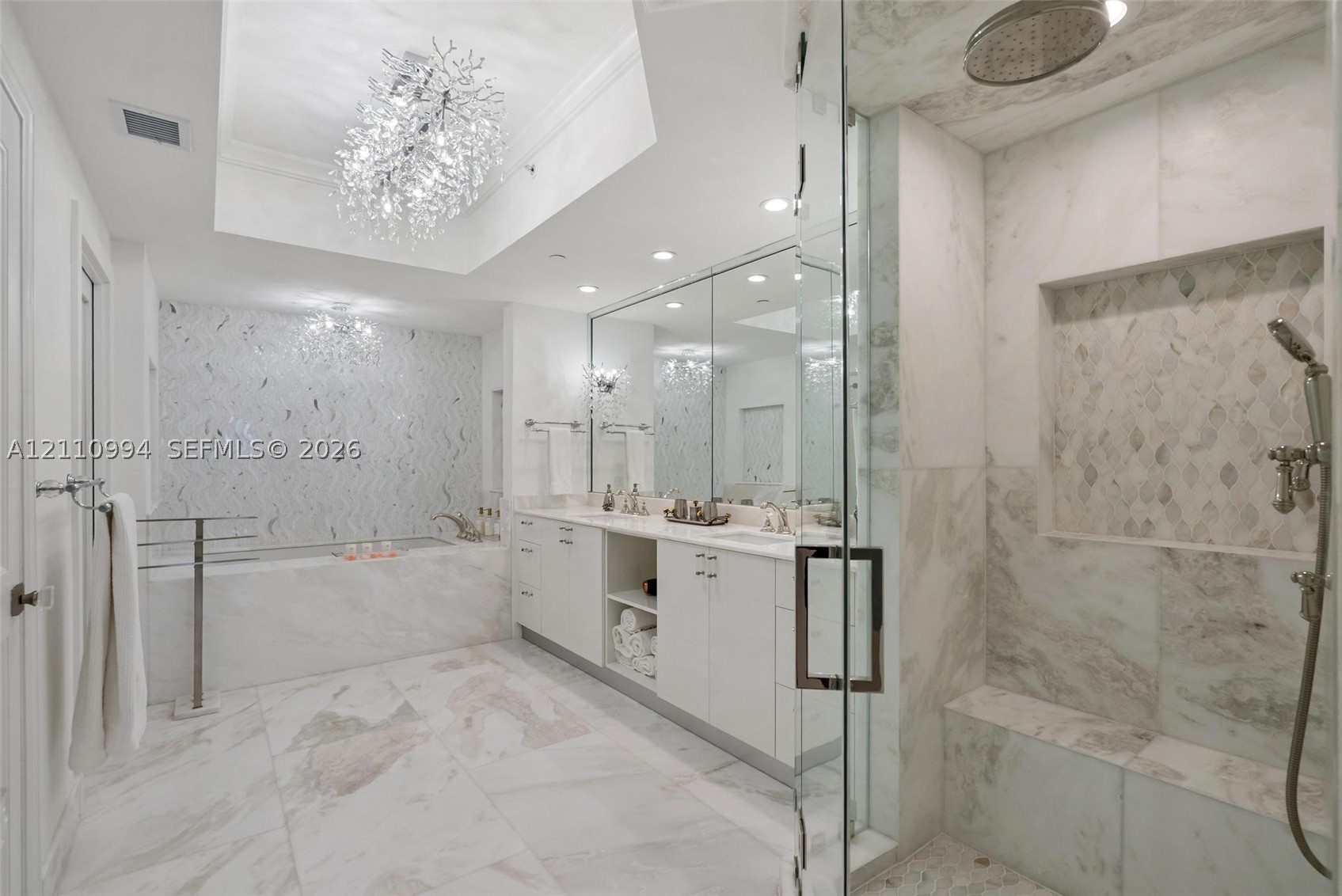 17875 Collins Ave #2405, Sunny Isles Beach FL 33160