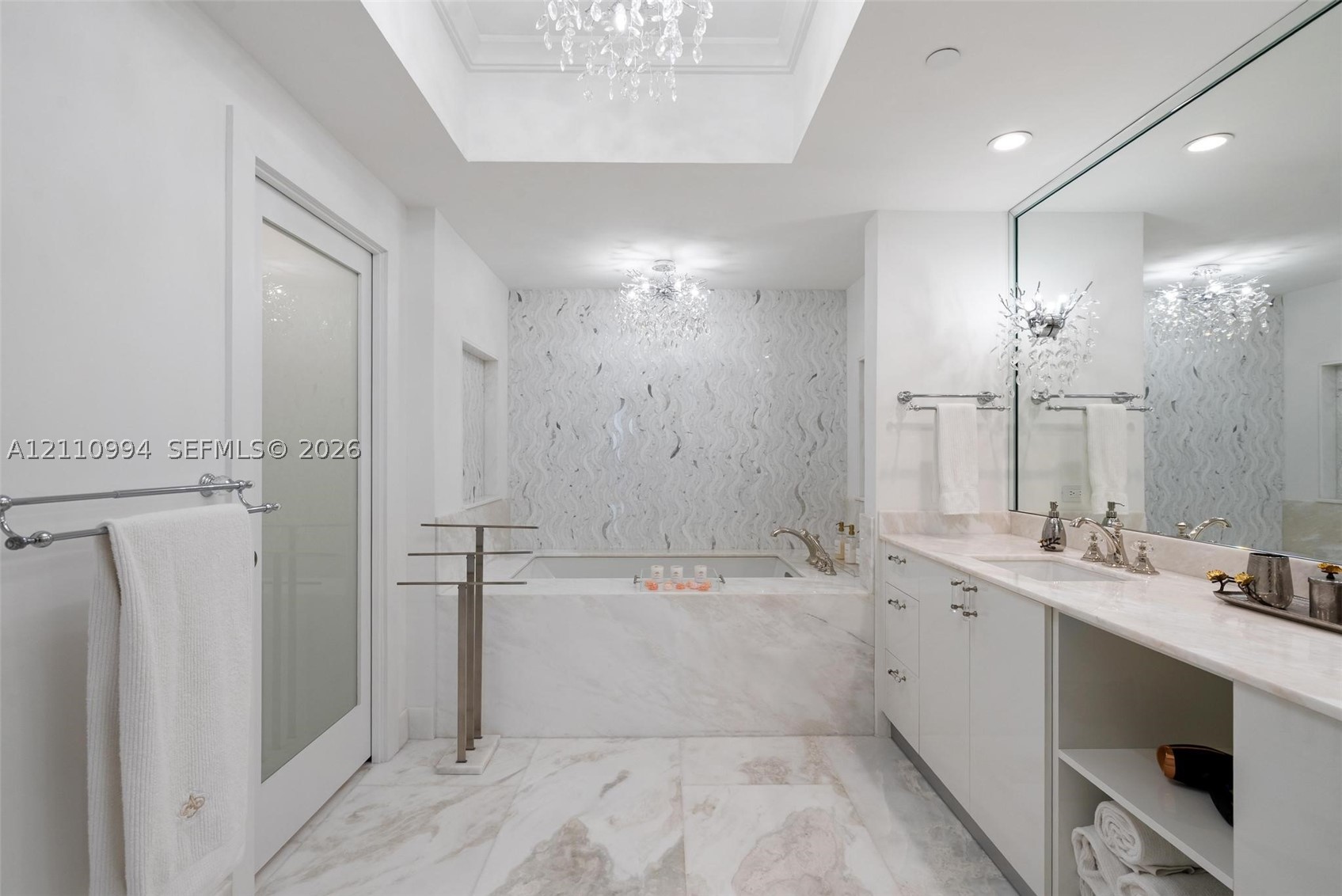 17875 Collins Ave #2405, Sunny Isles Beach FL 33160