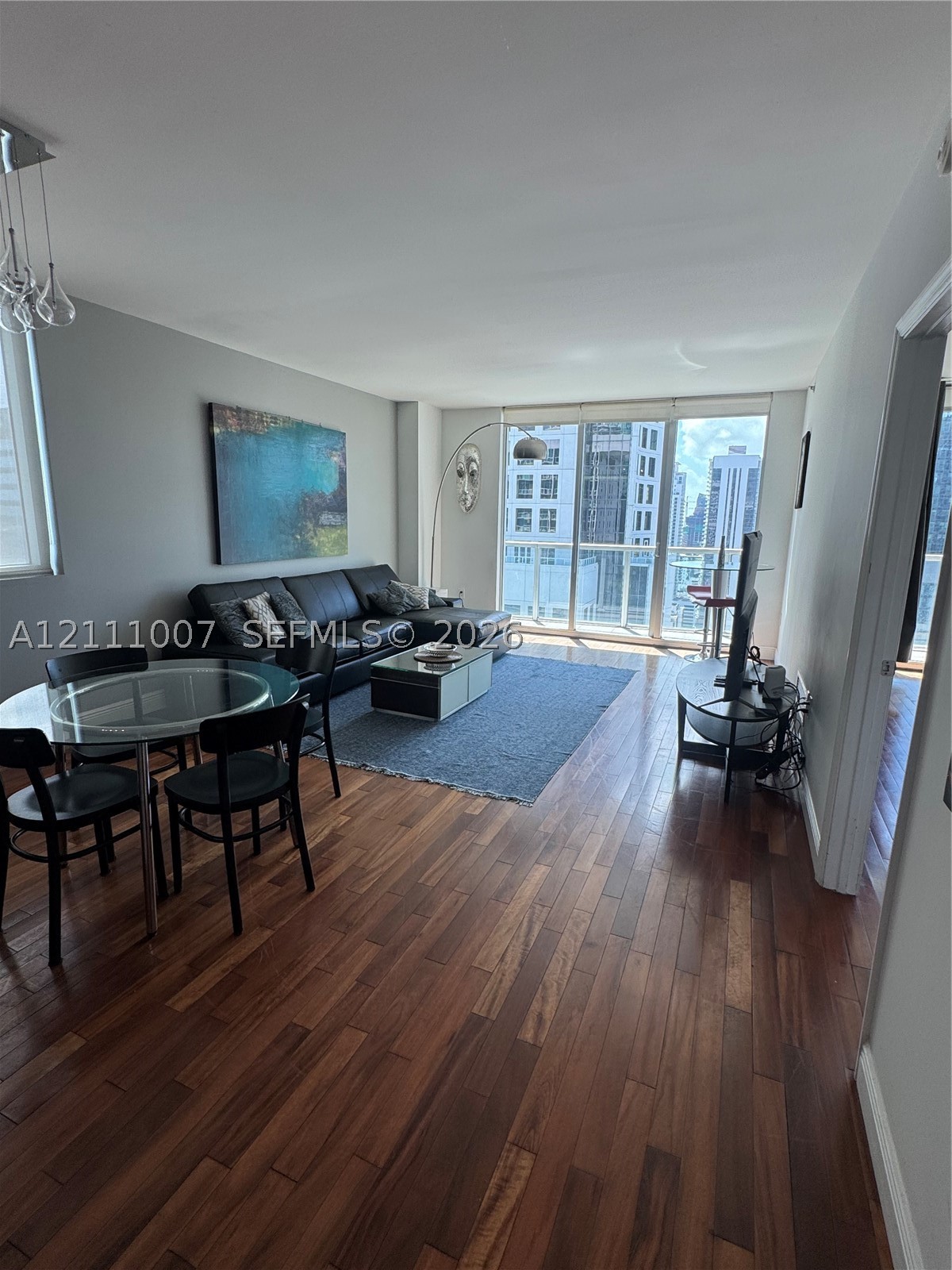 55 SE 6th St #3910, Miami FL 33131