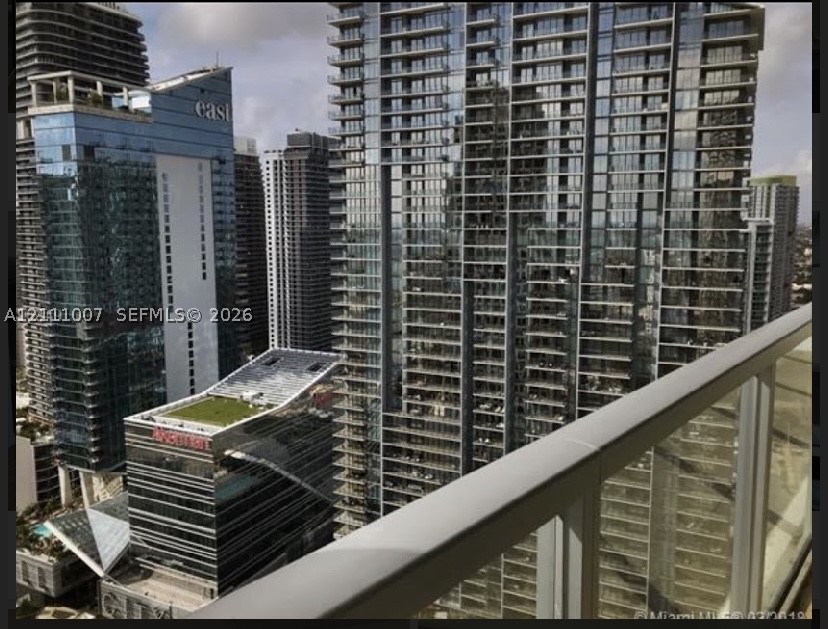 55 SE 6th St #3910, Miami FL 33131