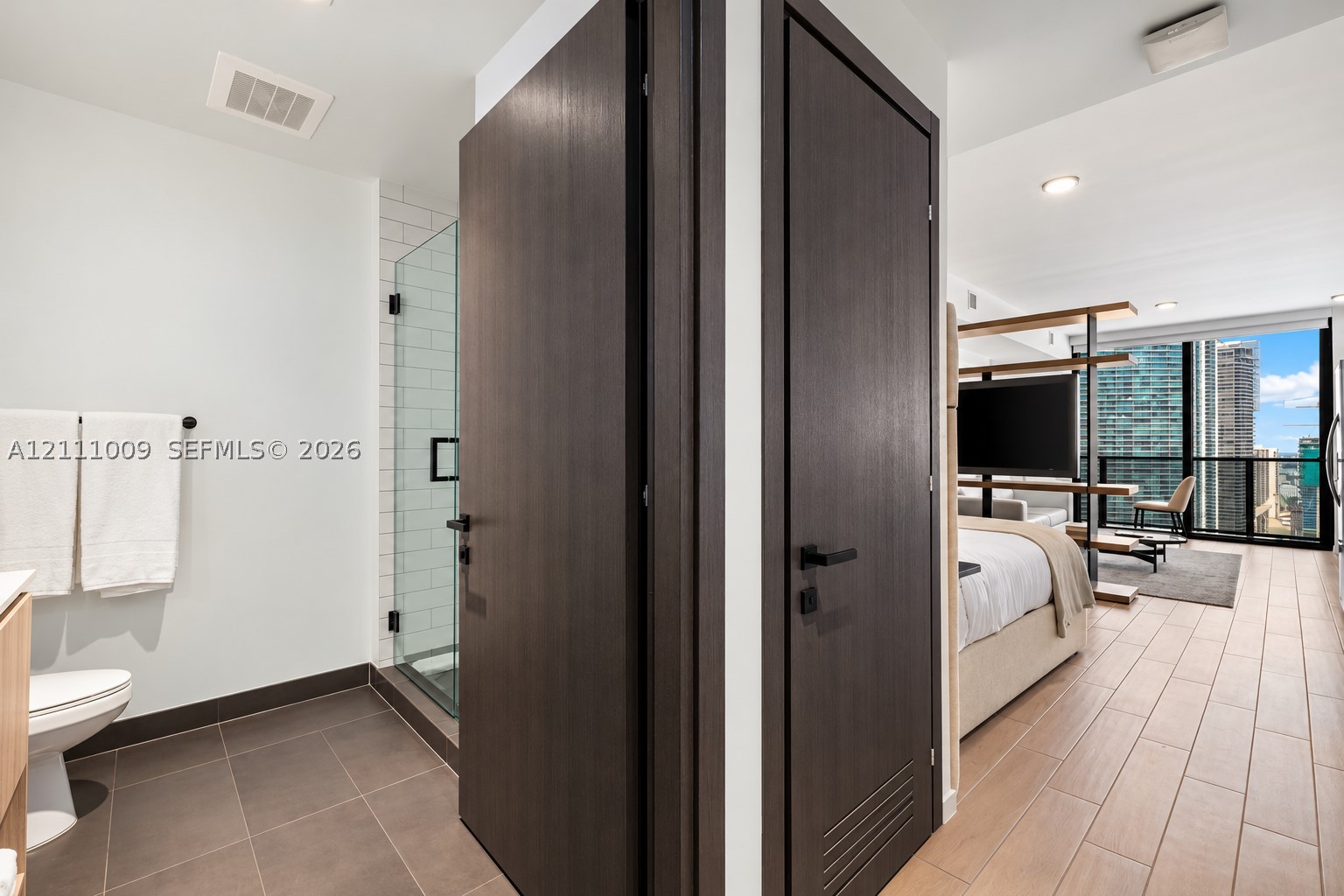 398 NE 5th St #4308, Miami FL 33132