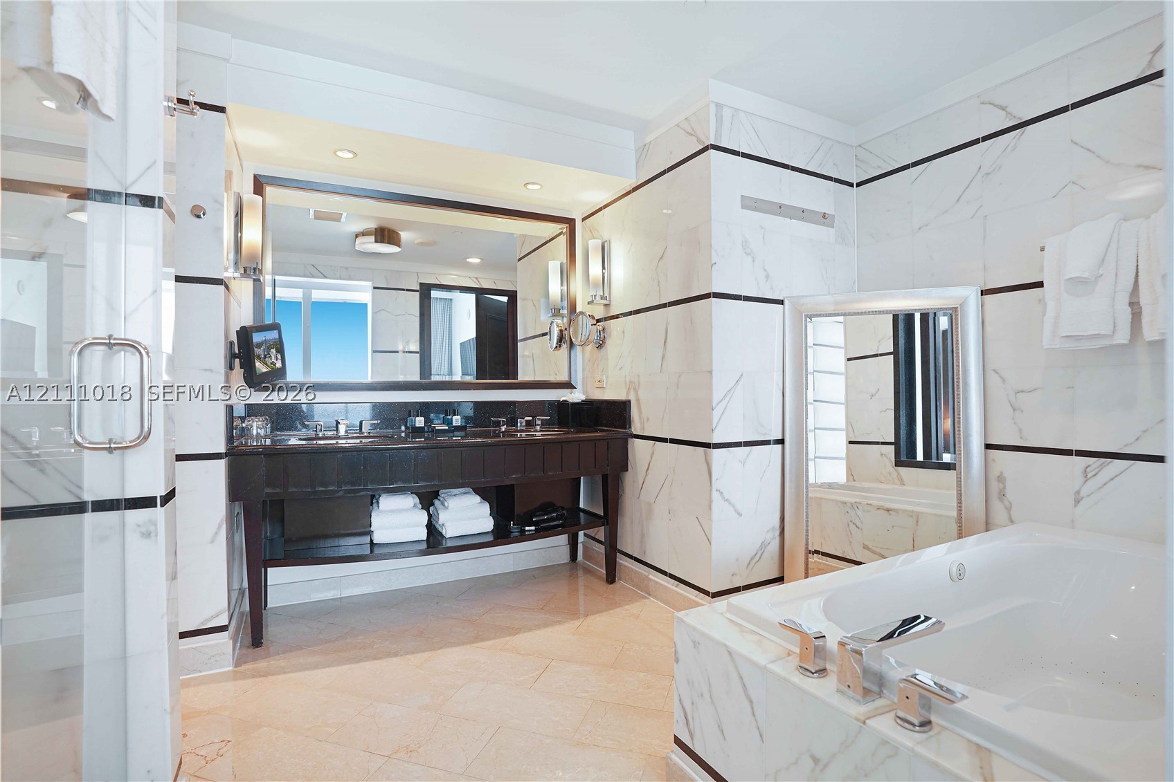 4391 Collins Ave #709, Miami Beach FL 33140