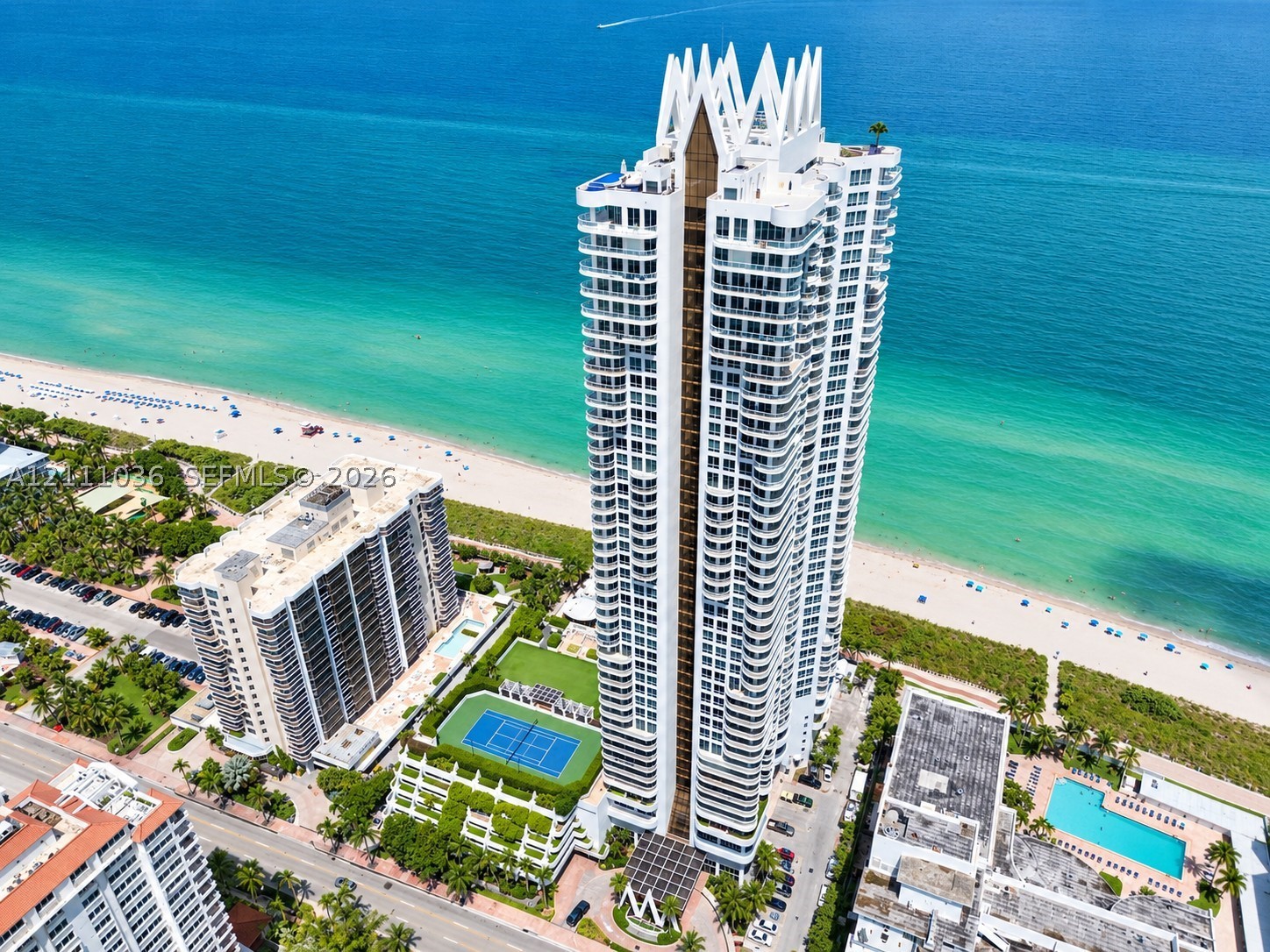 6365 Collins Ave #3811, Miami Beach FL 33141