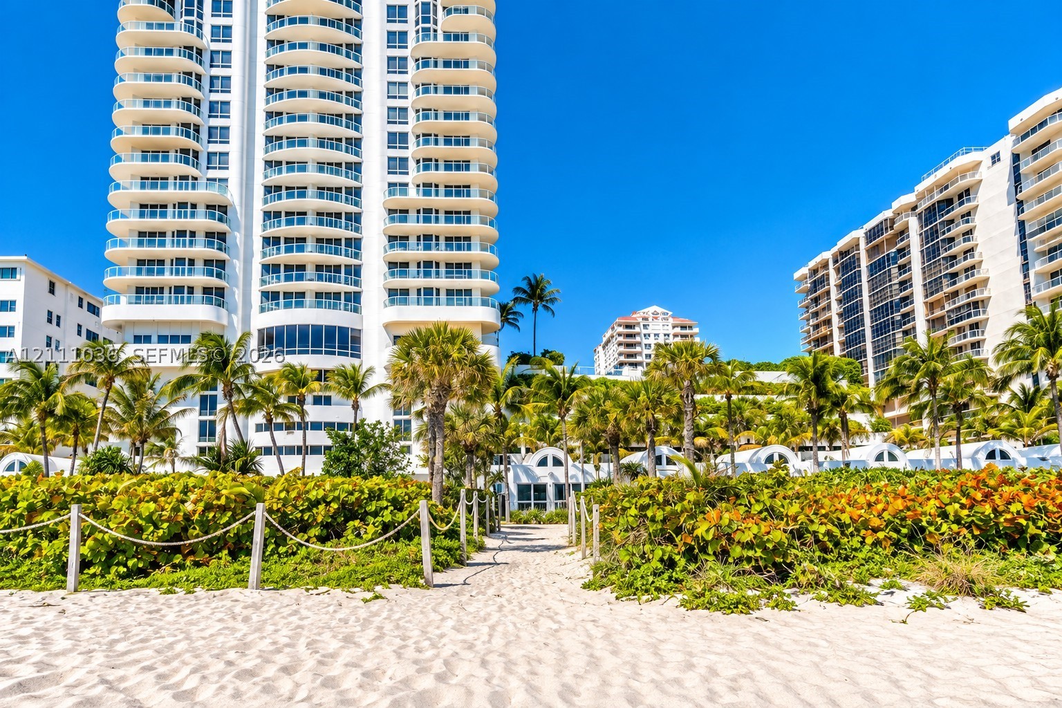 6365 Collins Ave #3811, Miami Beach FL 33141