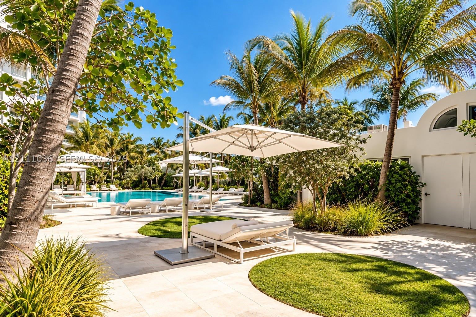 6365 Collins Ave #3811, Miami Beach FL 33141
