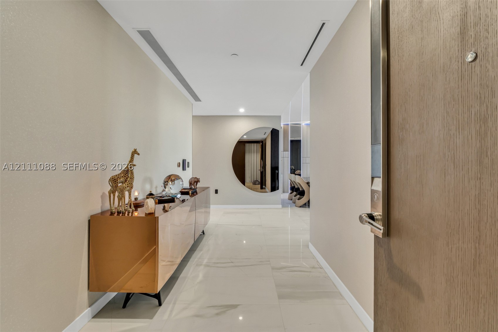 300 Biscayne Boulevard Way #3103C, Miami FL 33131