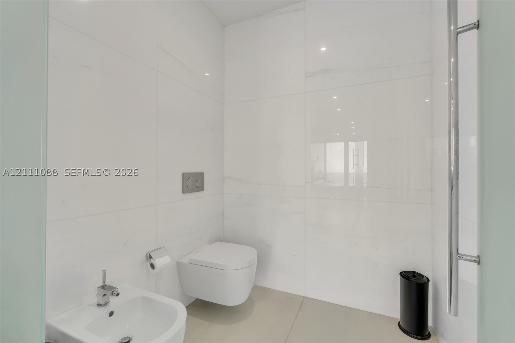 300 Biscayne Boulevard Way #3103C, Miami FL 33131