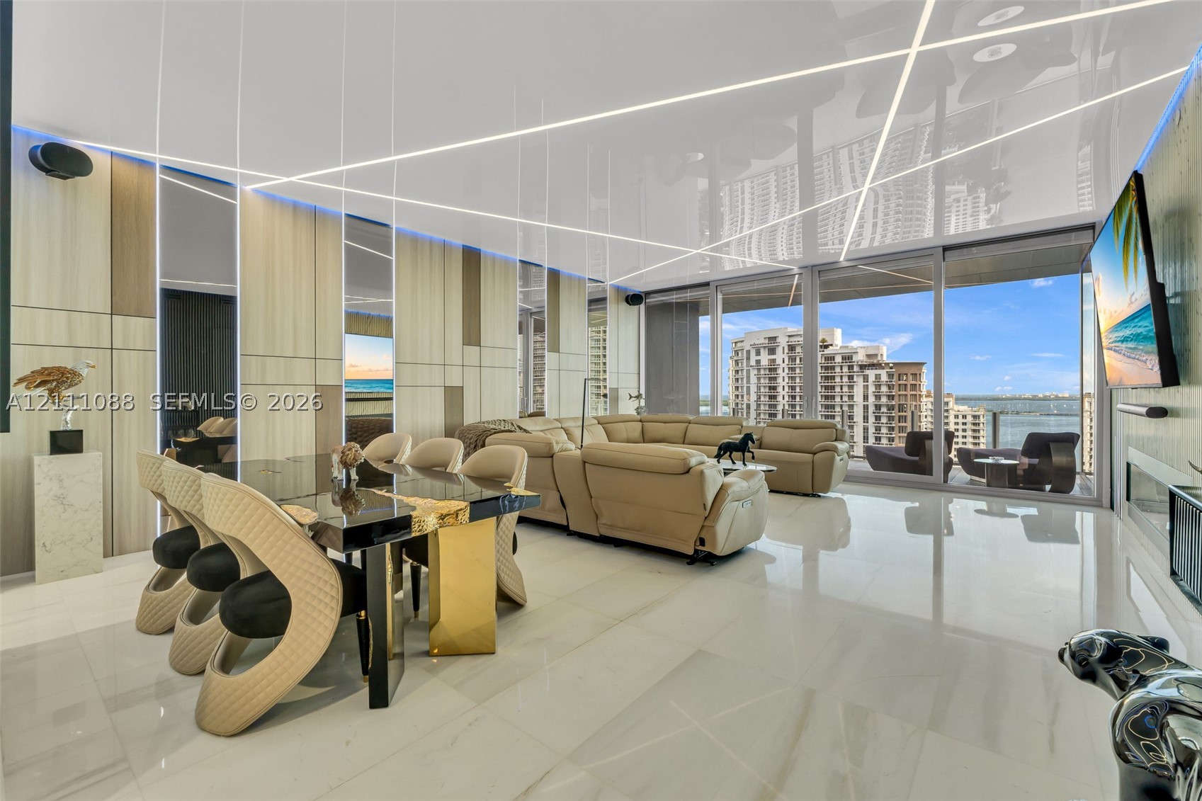 300 Biscayne Boulevard Way #3103C, Miami FL 33131