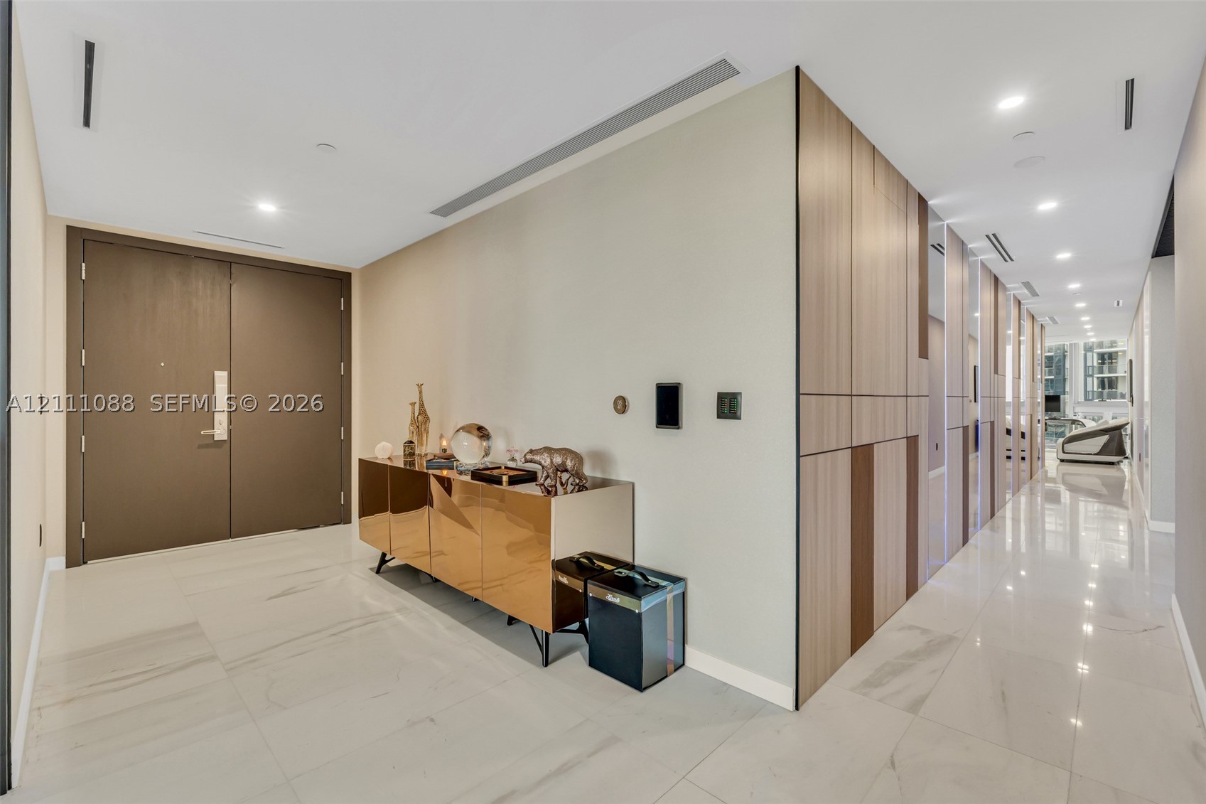 300 Biscayne Boulevard Way #3103C, Miami FL 33131