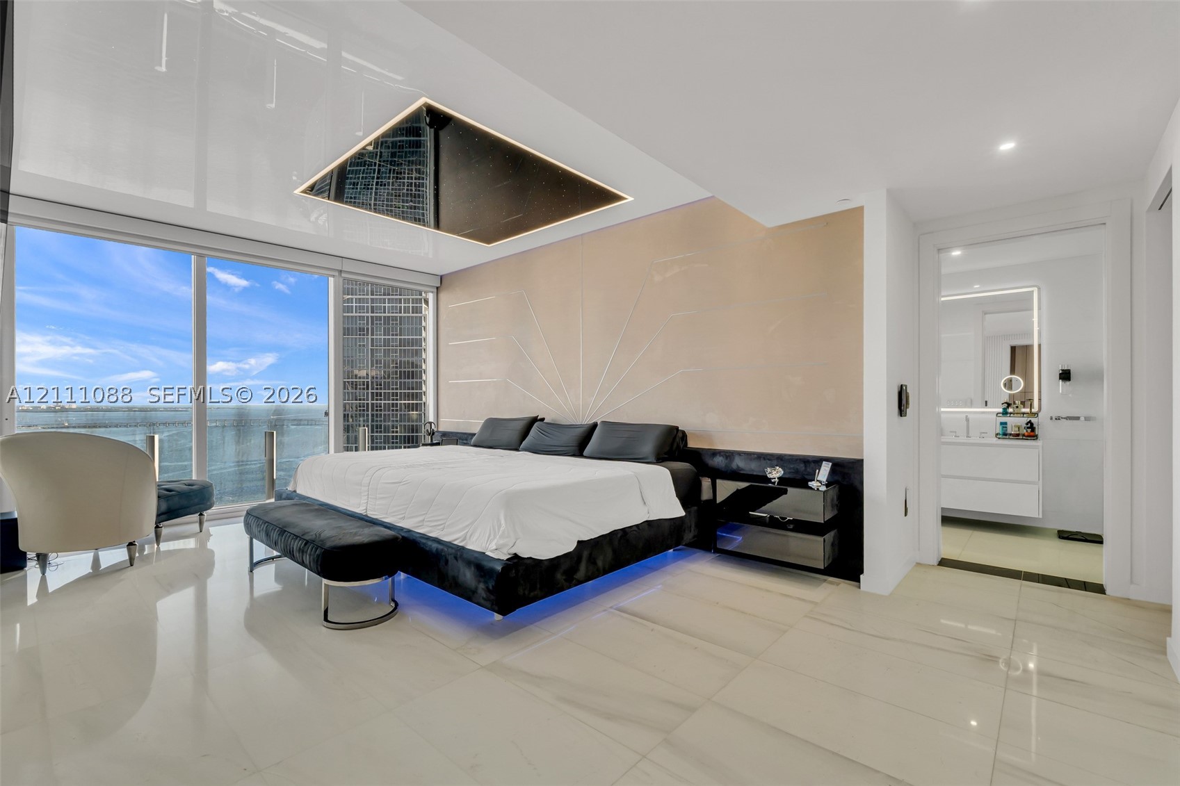300 Biscayne Boulevard Way #3103C, Miami FL 33131