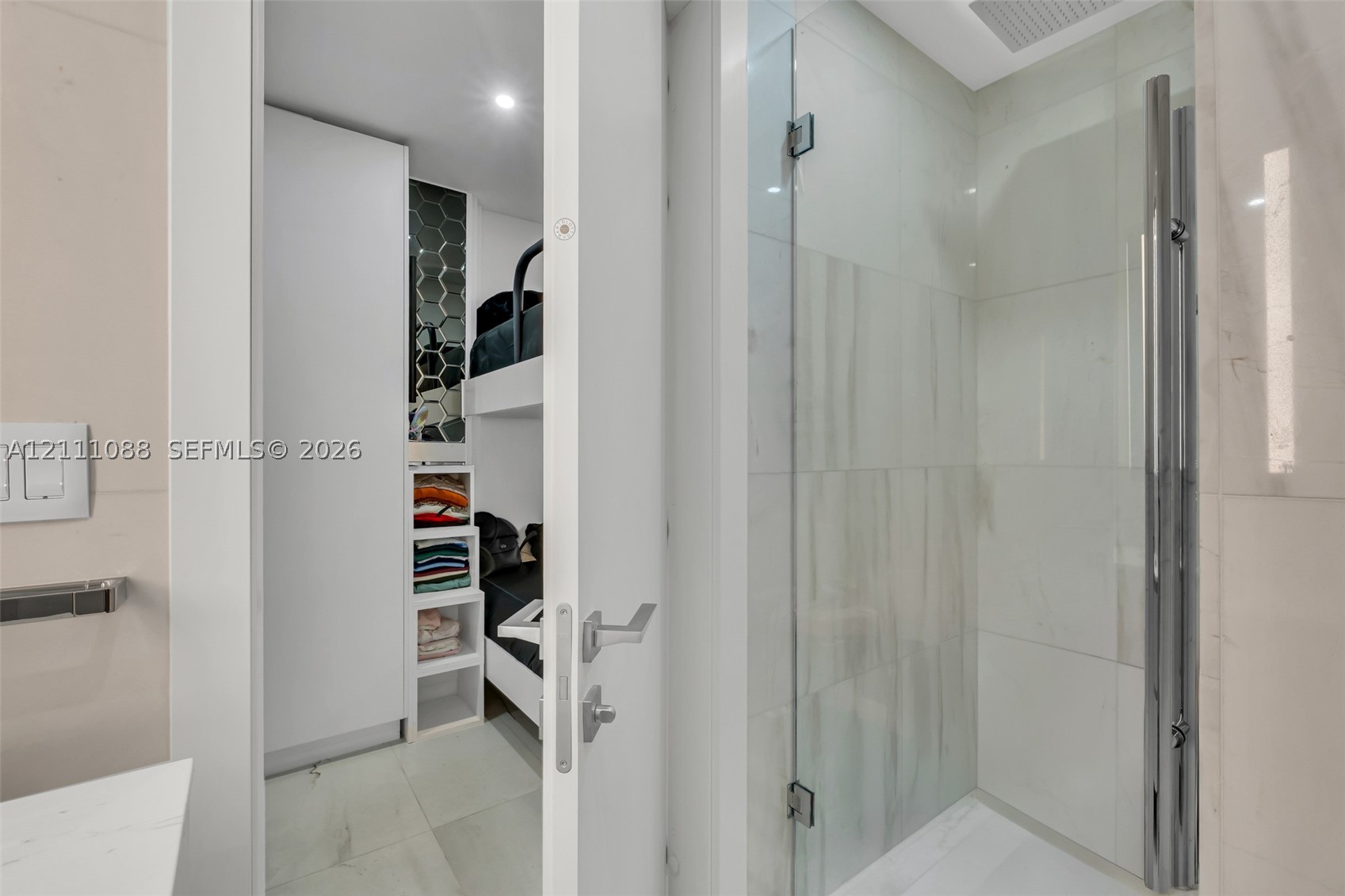 300 Biscayne Boulevard Way #3103C, Miami FL 33131