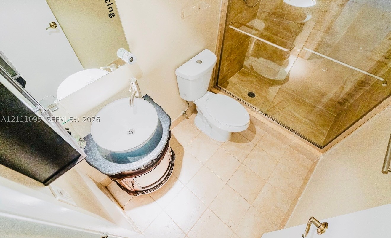 120 SW 96th Ter #104, Plantation FL 33324