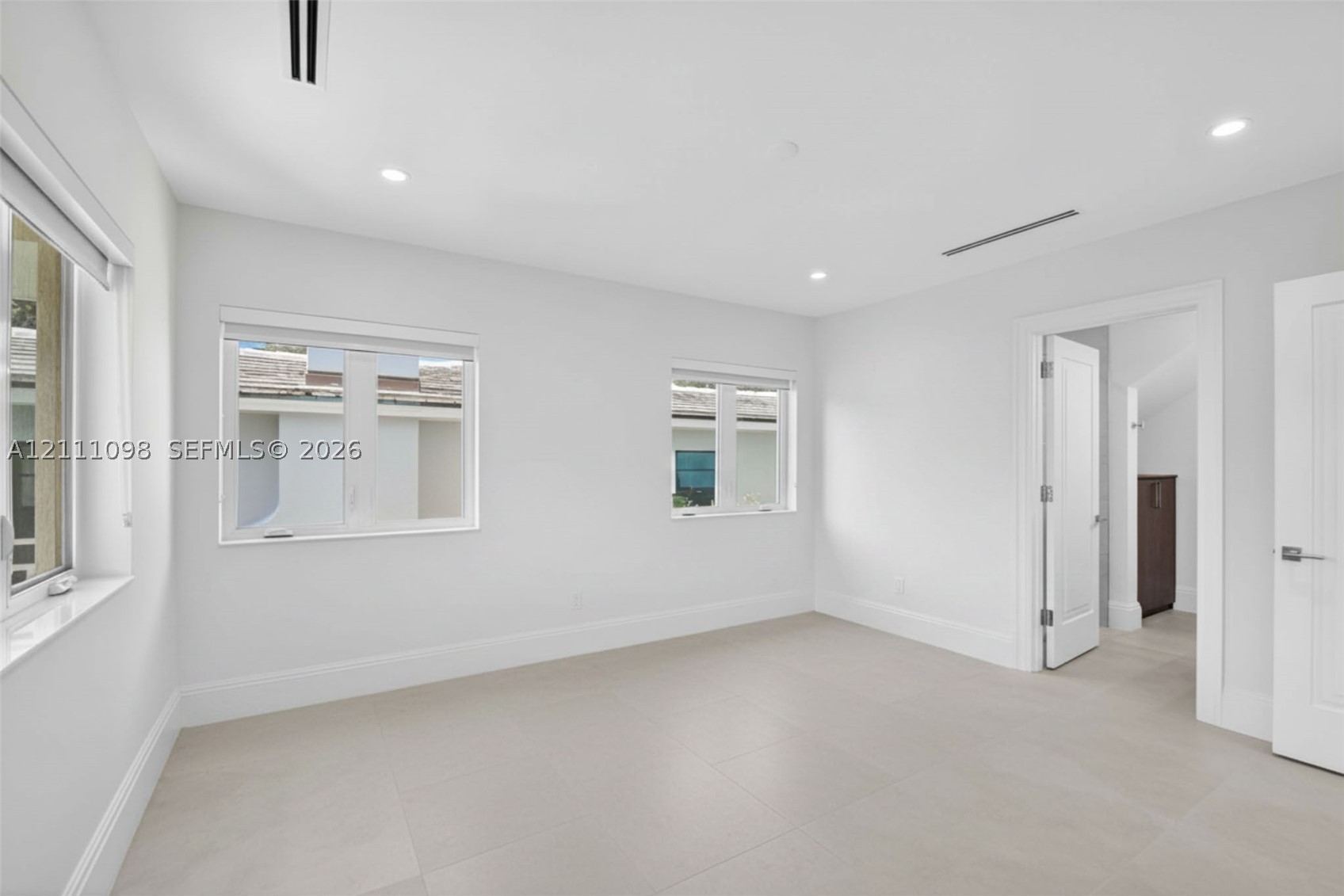 1017 S Palmway, Lake Worth FL 33460