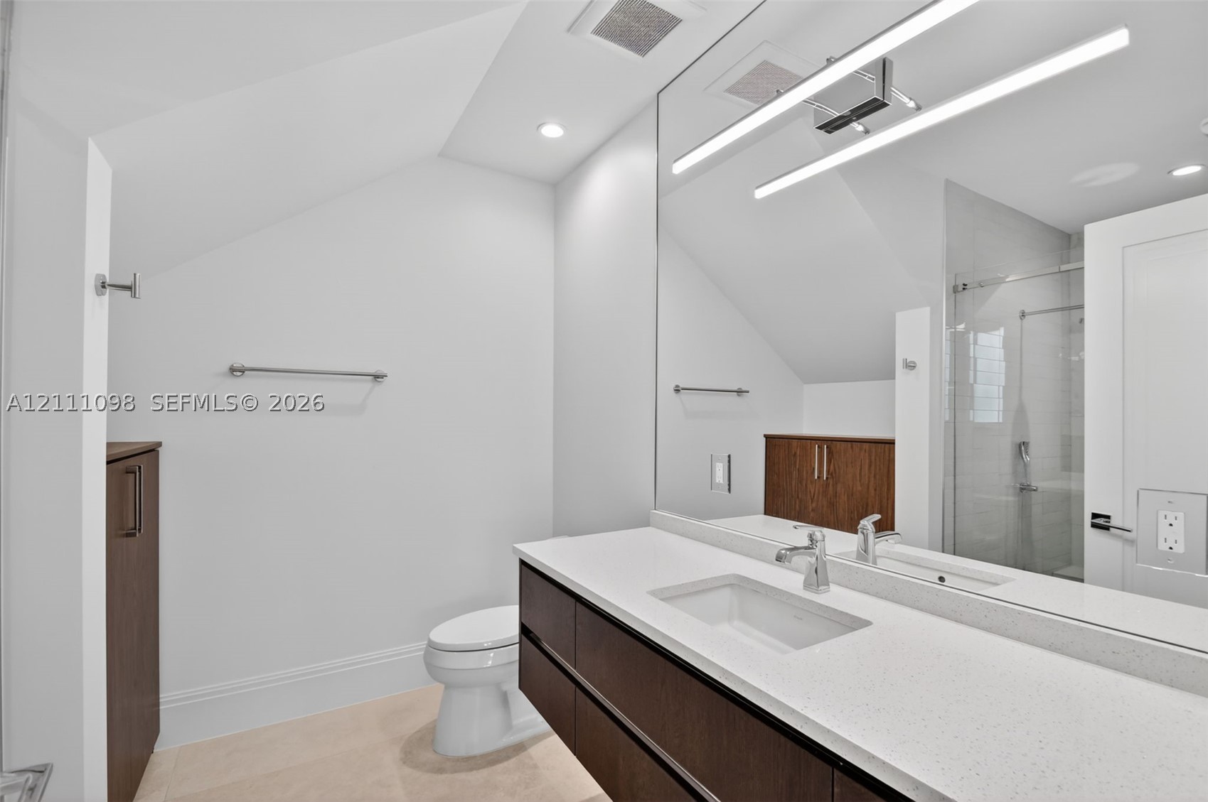 1017 S Palmway, Lake Worth FL 33460