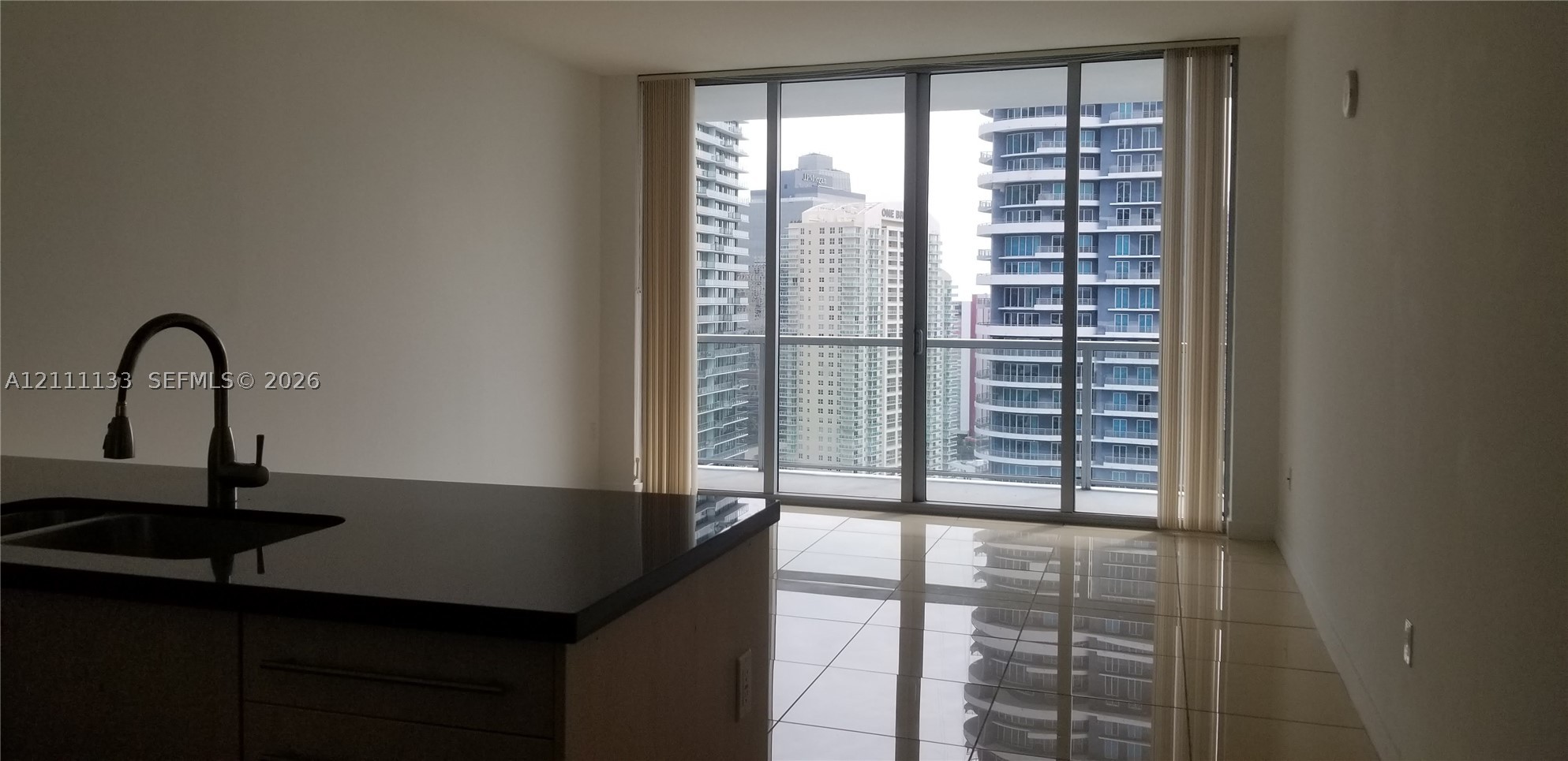 79 SW 12th St #3305-S, Miami FL 33130