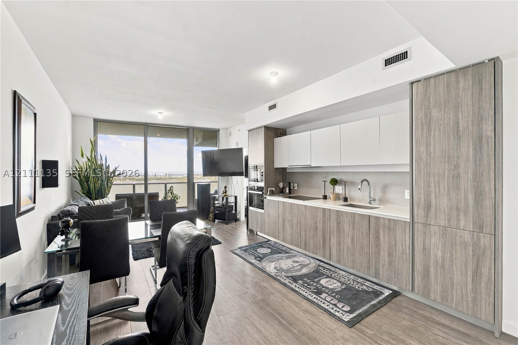 2900 NE 7th Ave #4006, Miami FL 33137