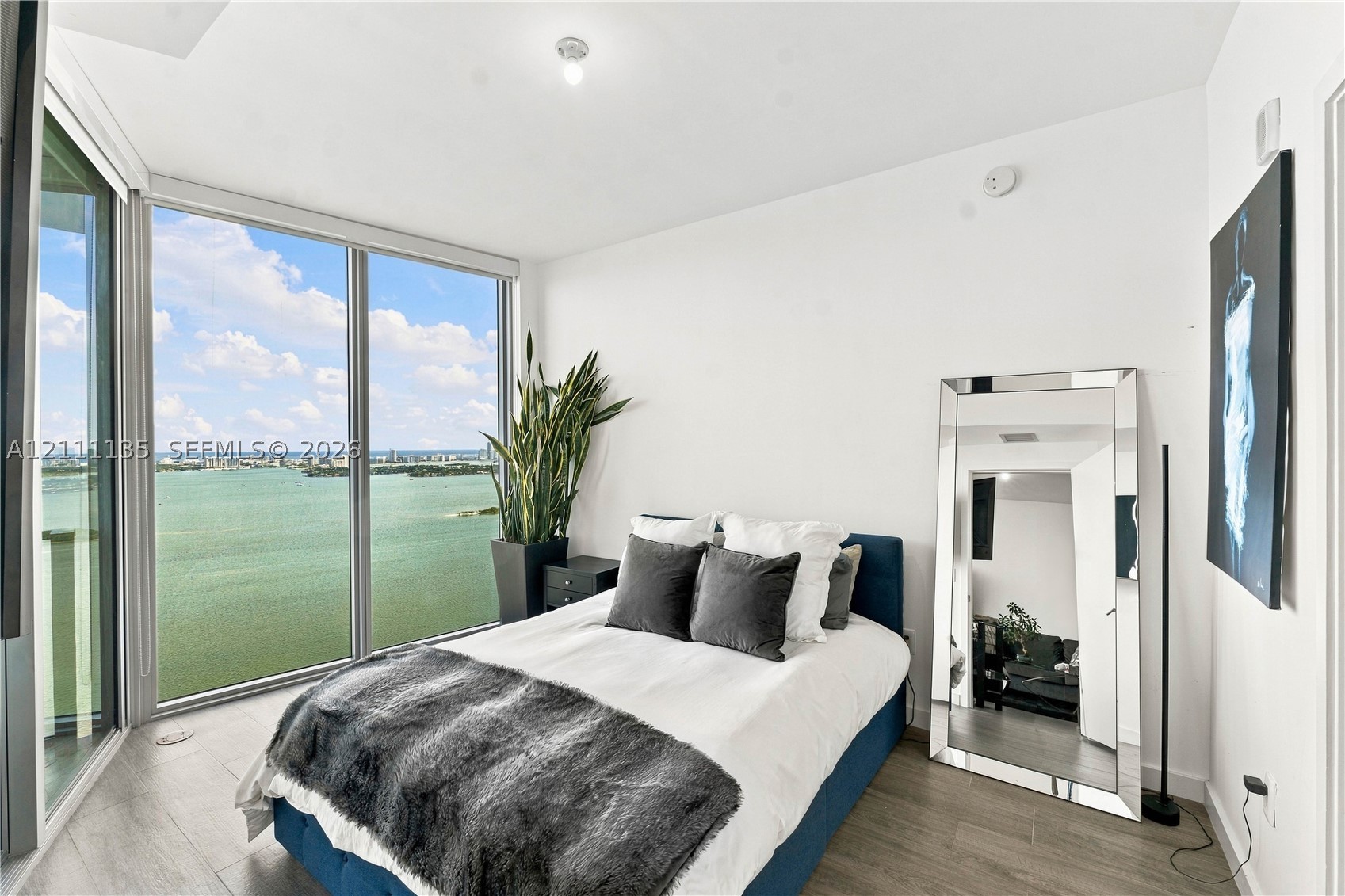 2900 NE 7th Ave #4006, Miami FL 33137