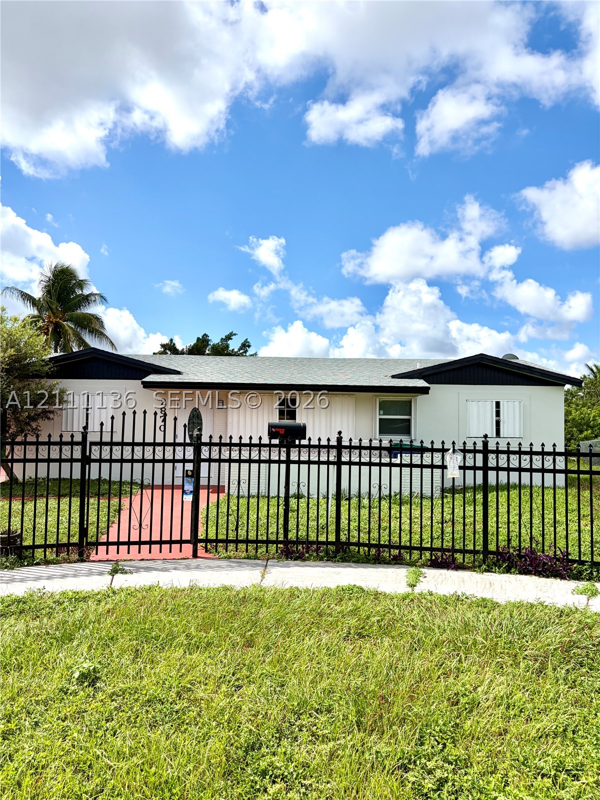 2870 NW 205th St, Miami Gardens FL 33056