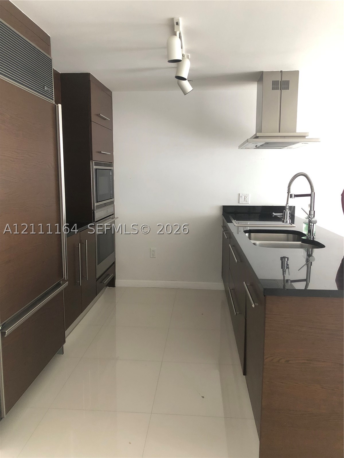 495 Brickell Ave #3507, Miami FL 33131