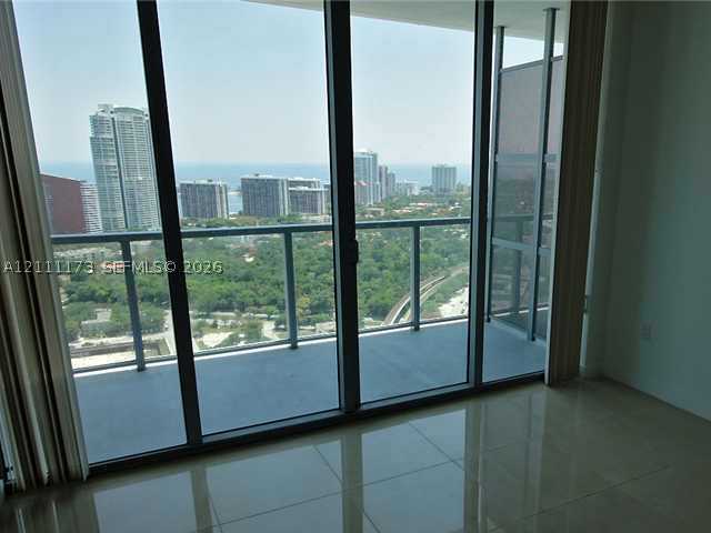 79 SW 12 ST #3502-S, Miami FL 33130