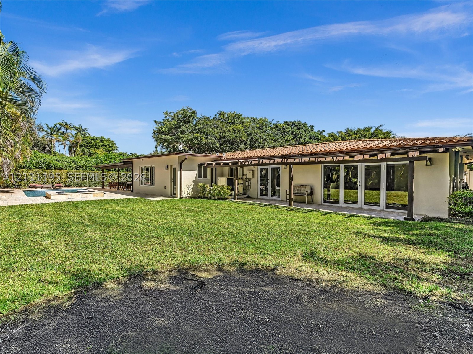 9720 SW 73rd Ct, Pinecrest FL 33156