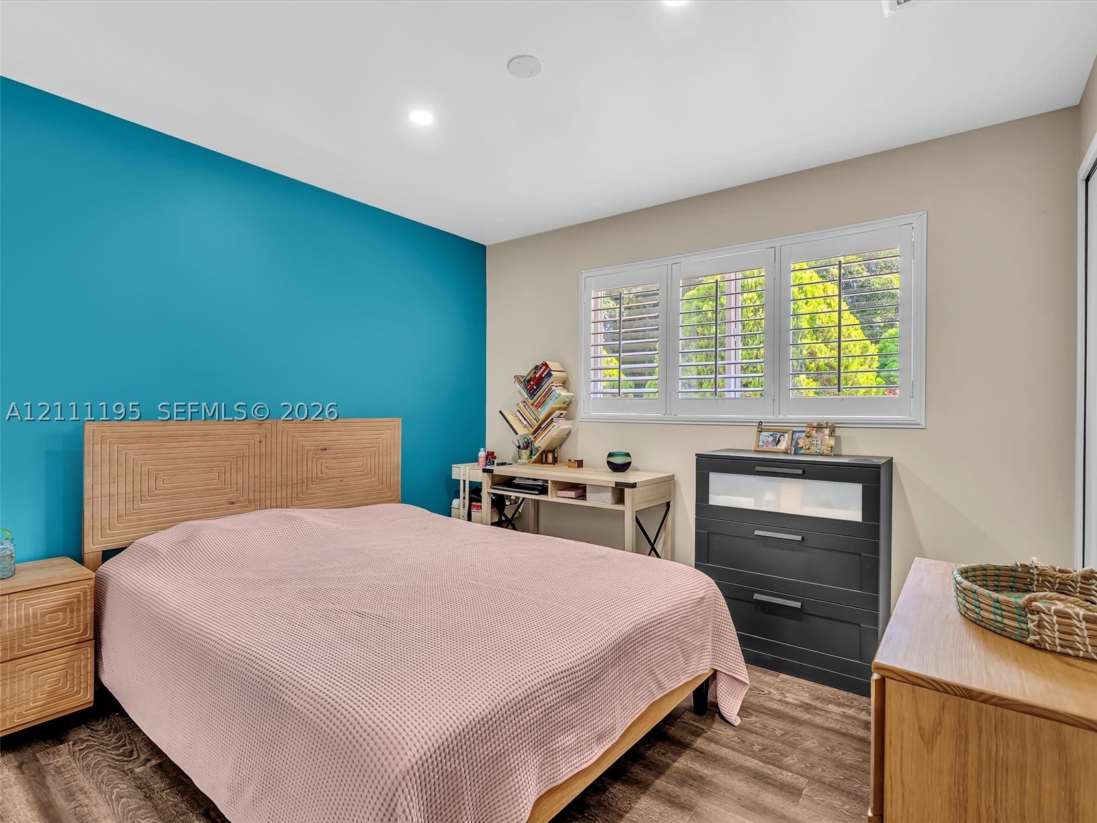 9720 SW 73rd Ct, Pinecrest FL 33156