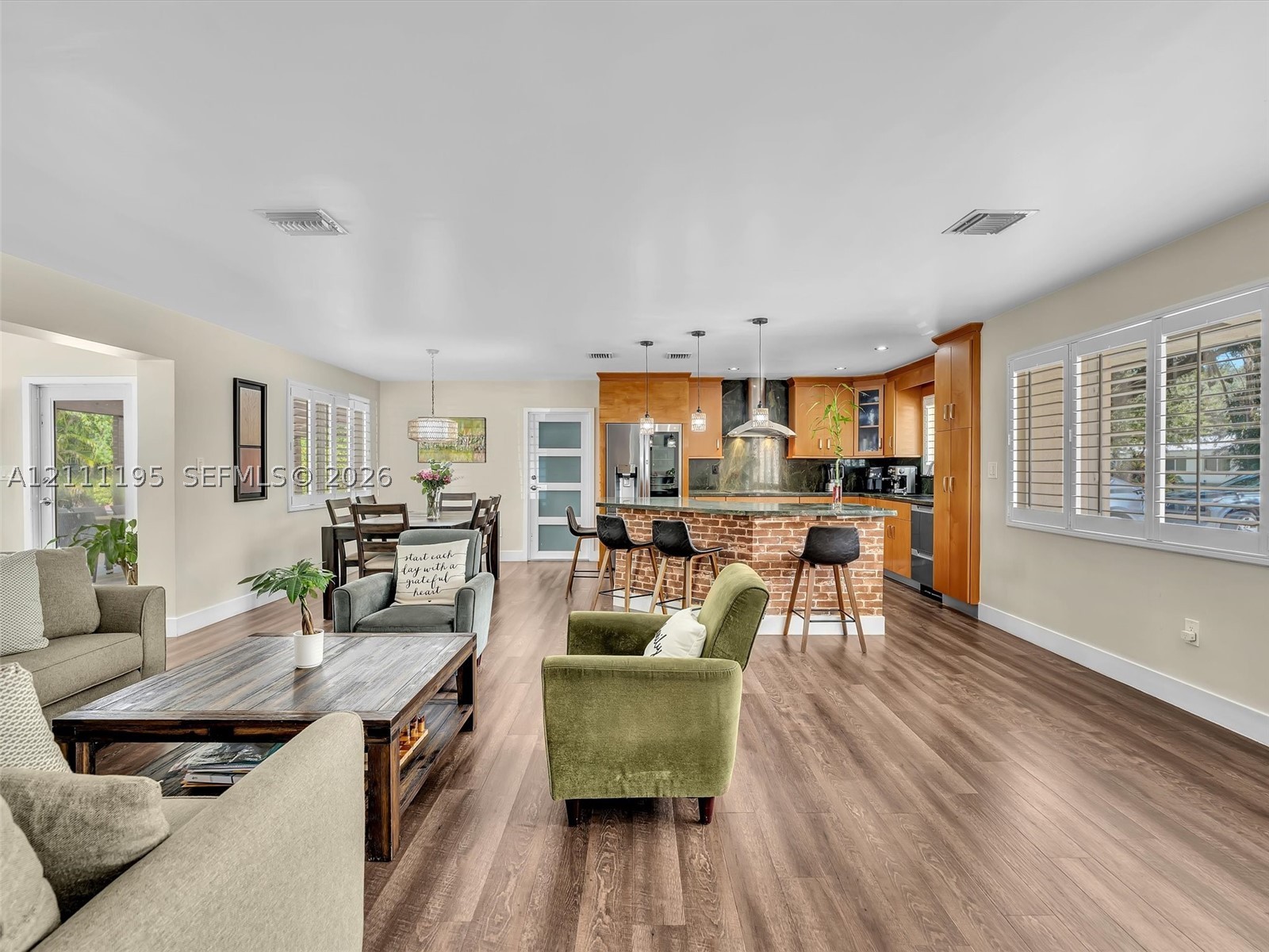 9720 SW 73rd Ct, Pinecrest FL 33156