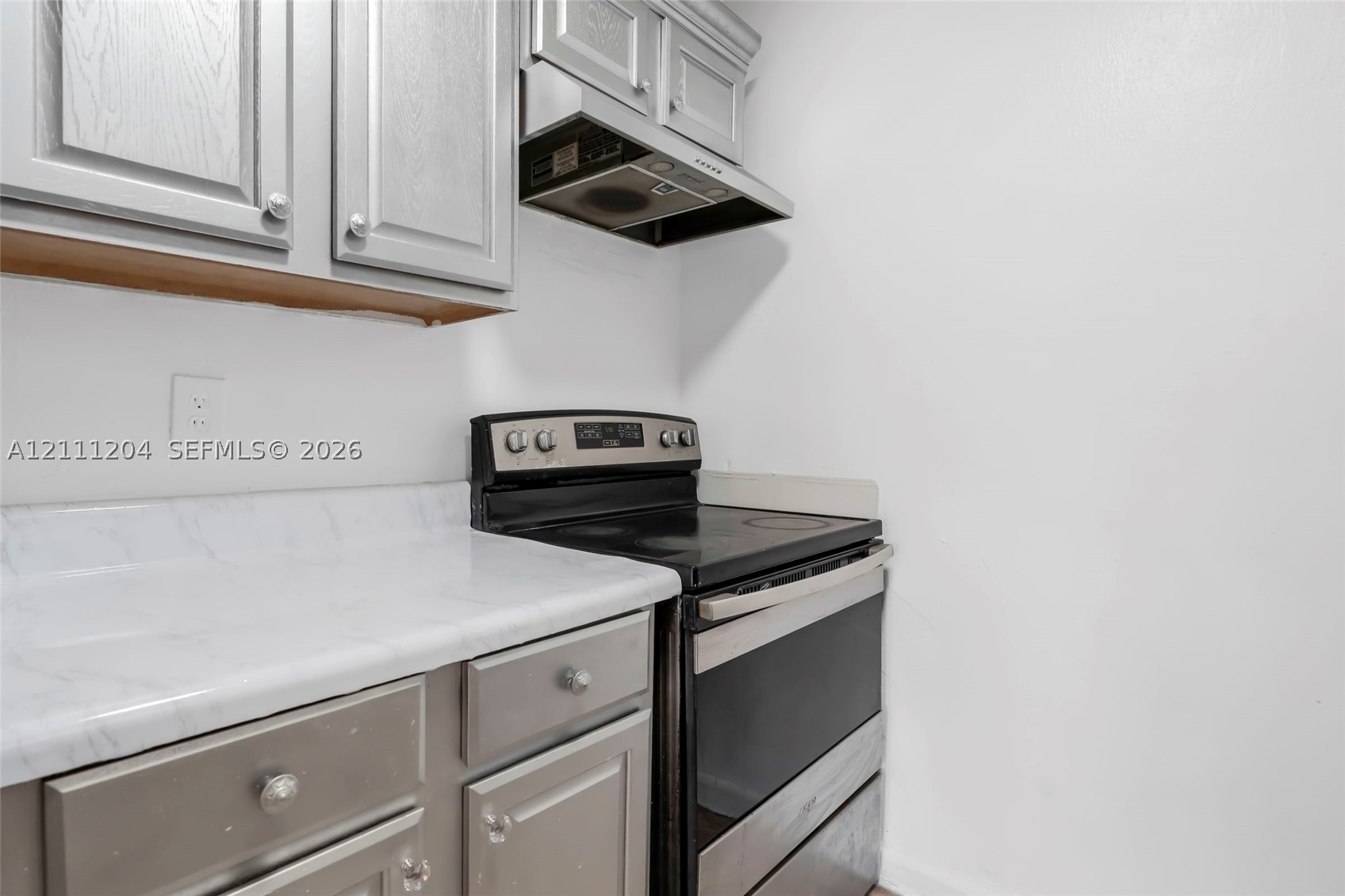 2440 NW 39th Way #202, Lauderdale Lakes FL 33311
