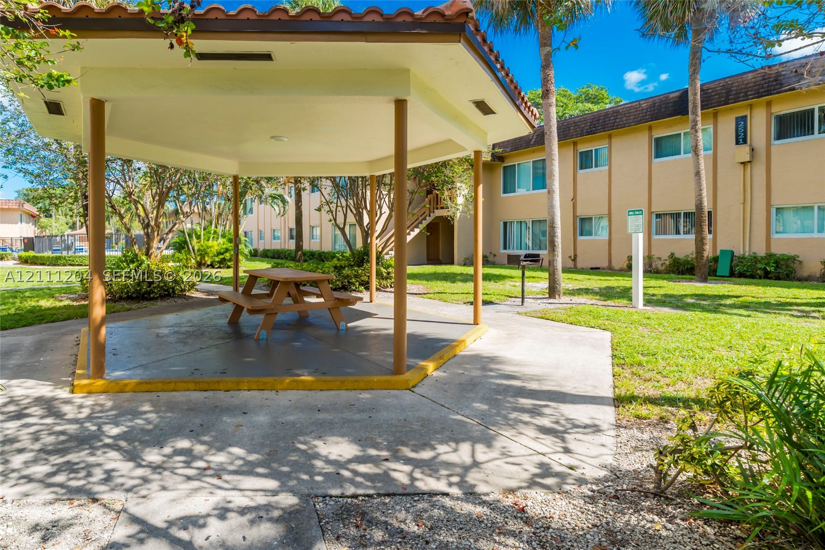 2440 NW 39th Way #202, Lauderdale Lakes FL 33311