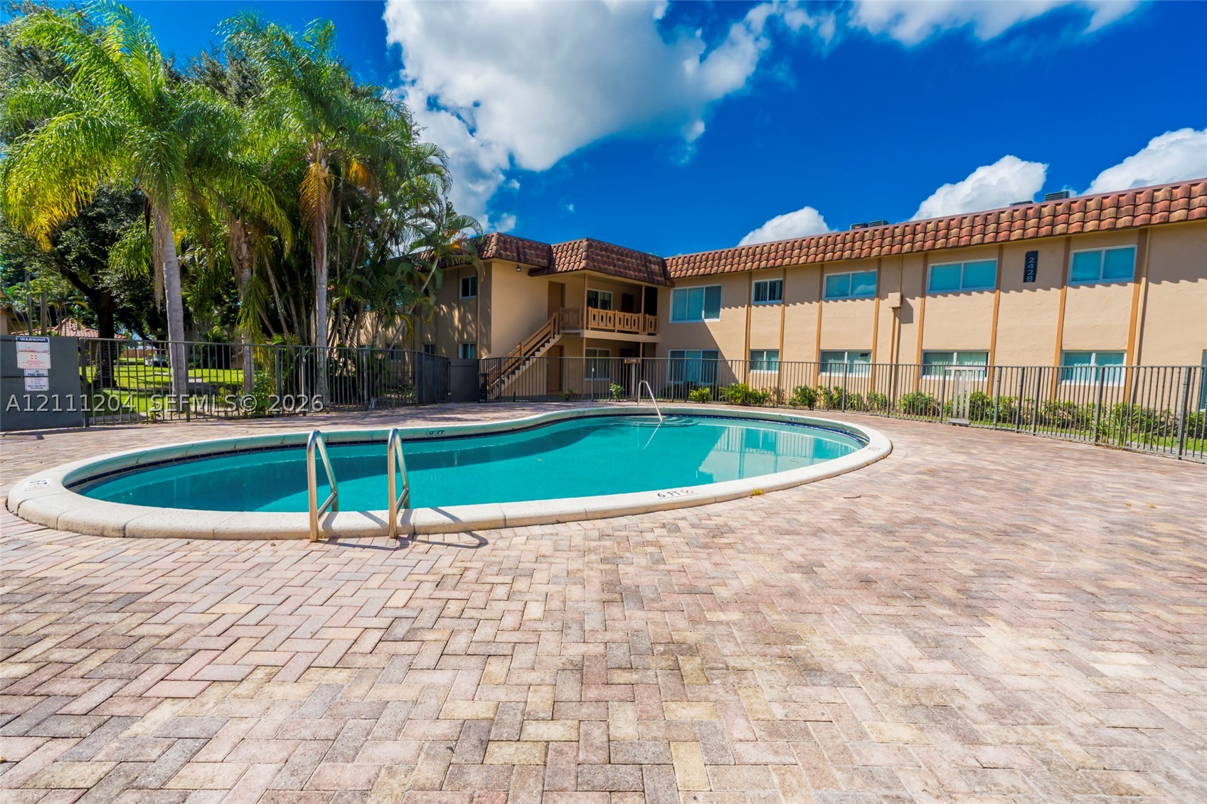 2440 NW 39th Way #202, Lauderdale Lakes FL 33311